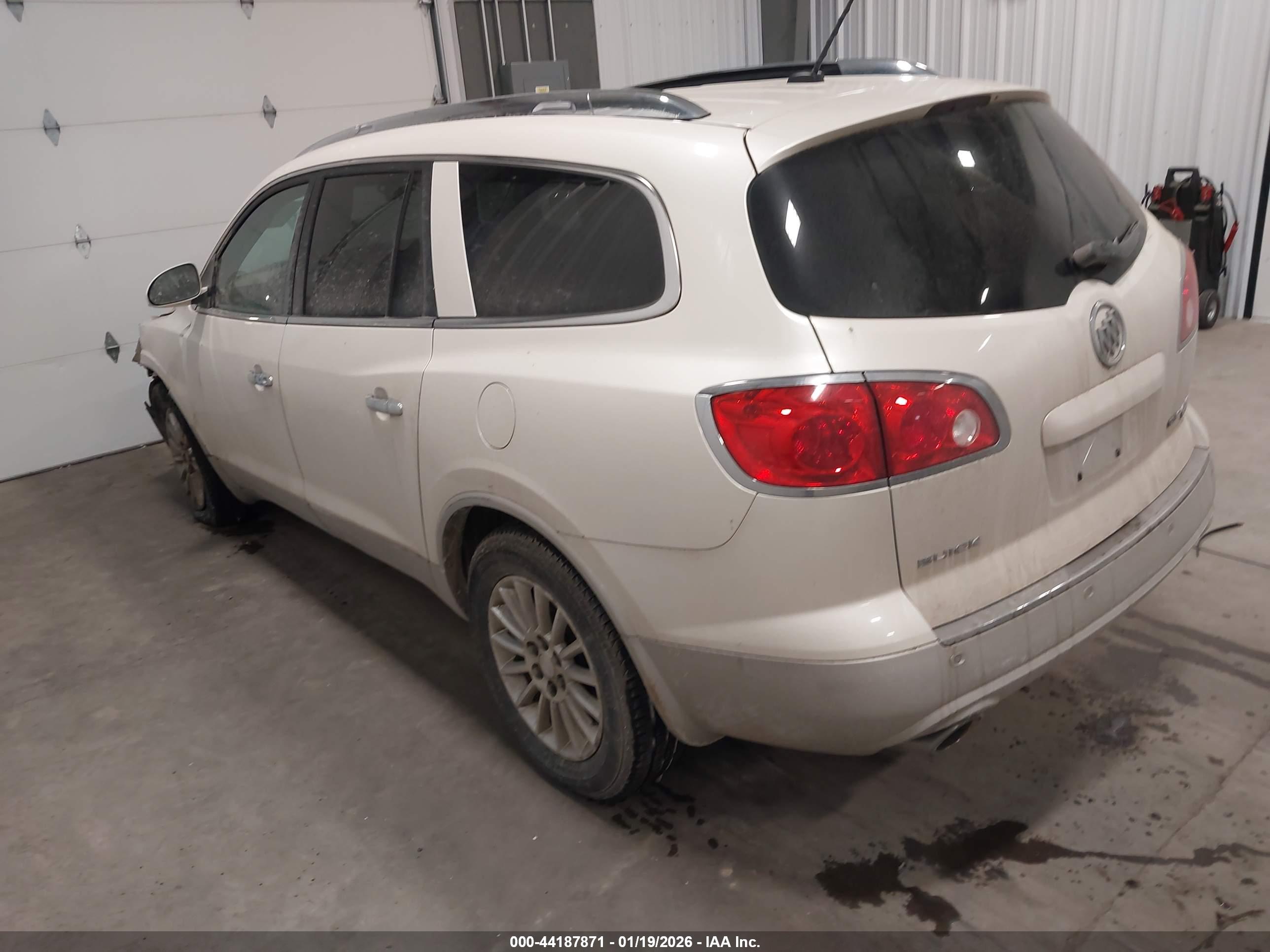 BUICK ENCLAVE image 3