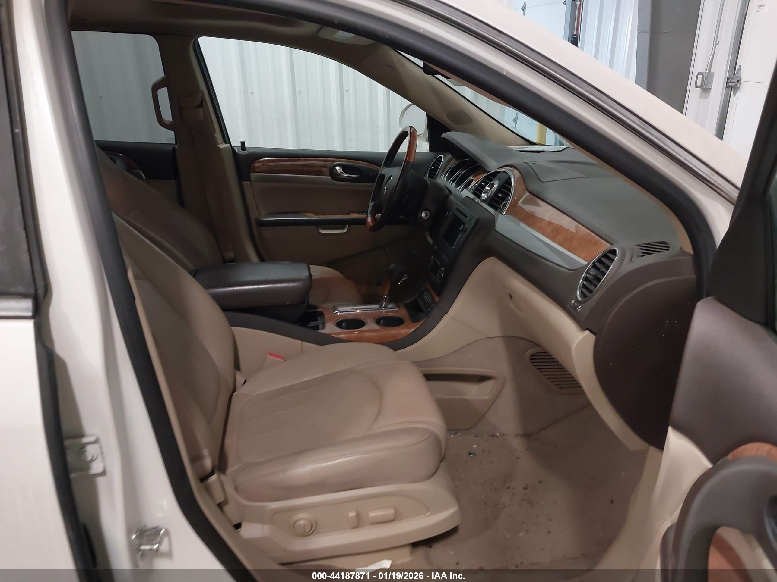 BUICK ENCLAVE image 5