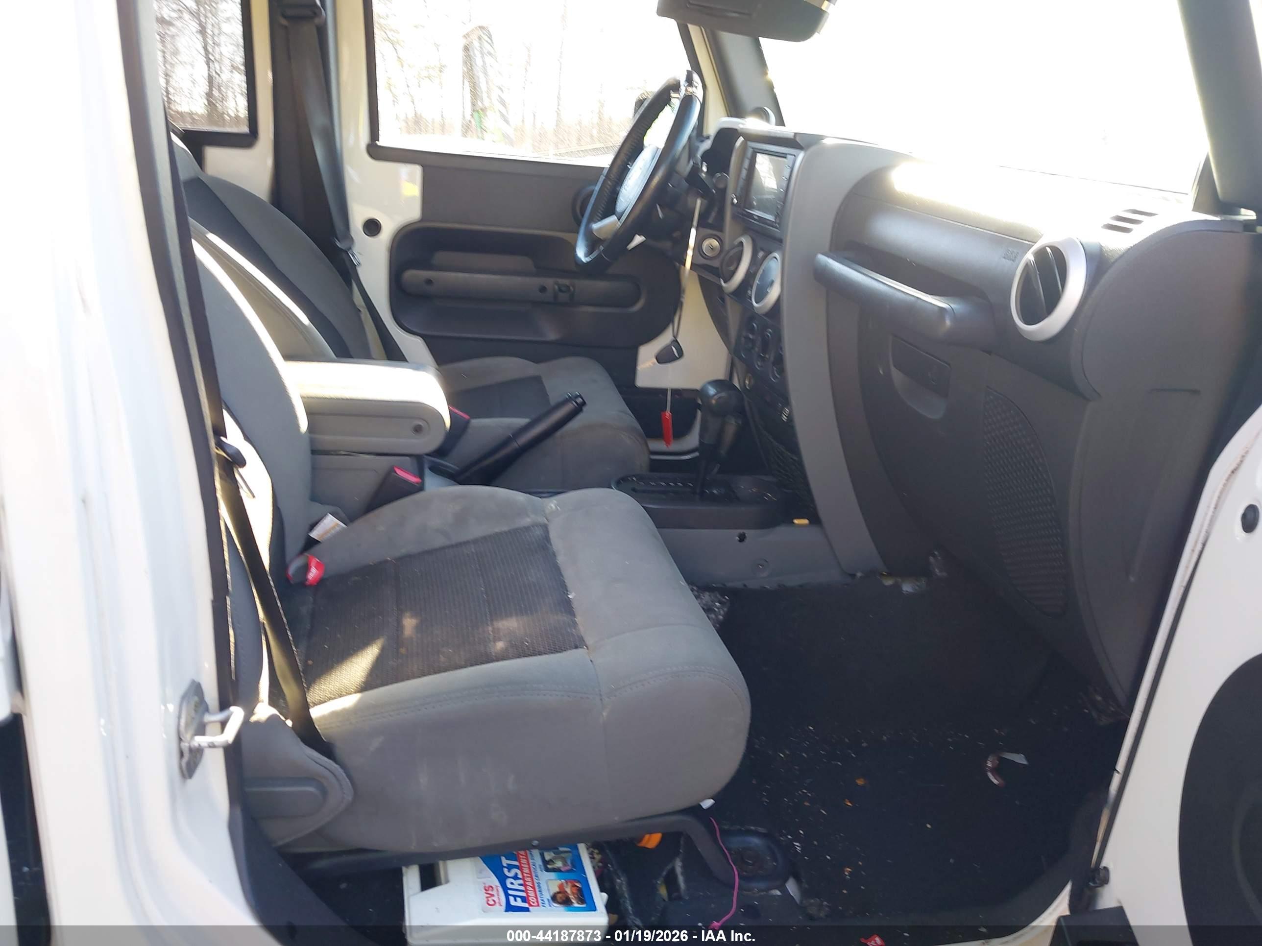 JEEP WRANGLER image 5