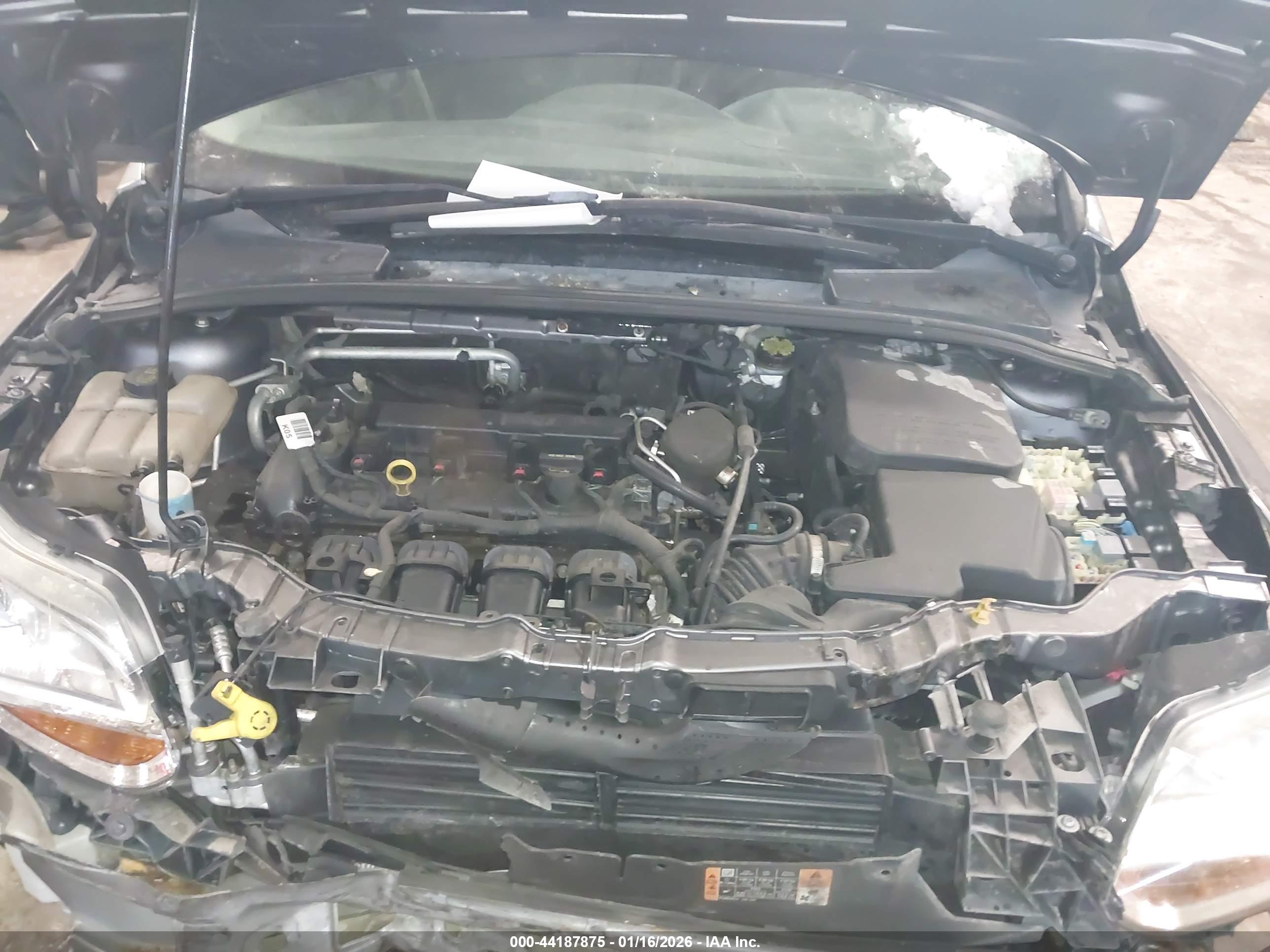 FORD FOCUS image 10