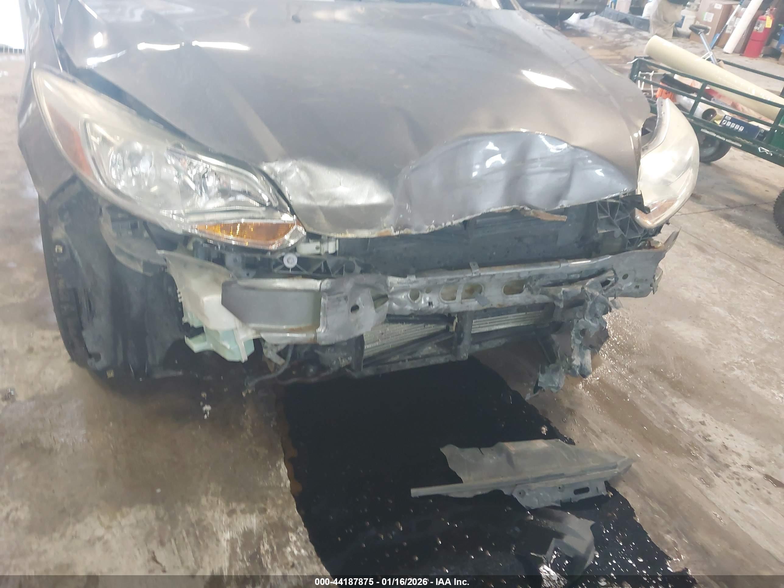 FORD FOCUS image 6