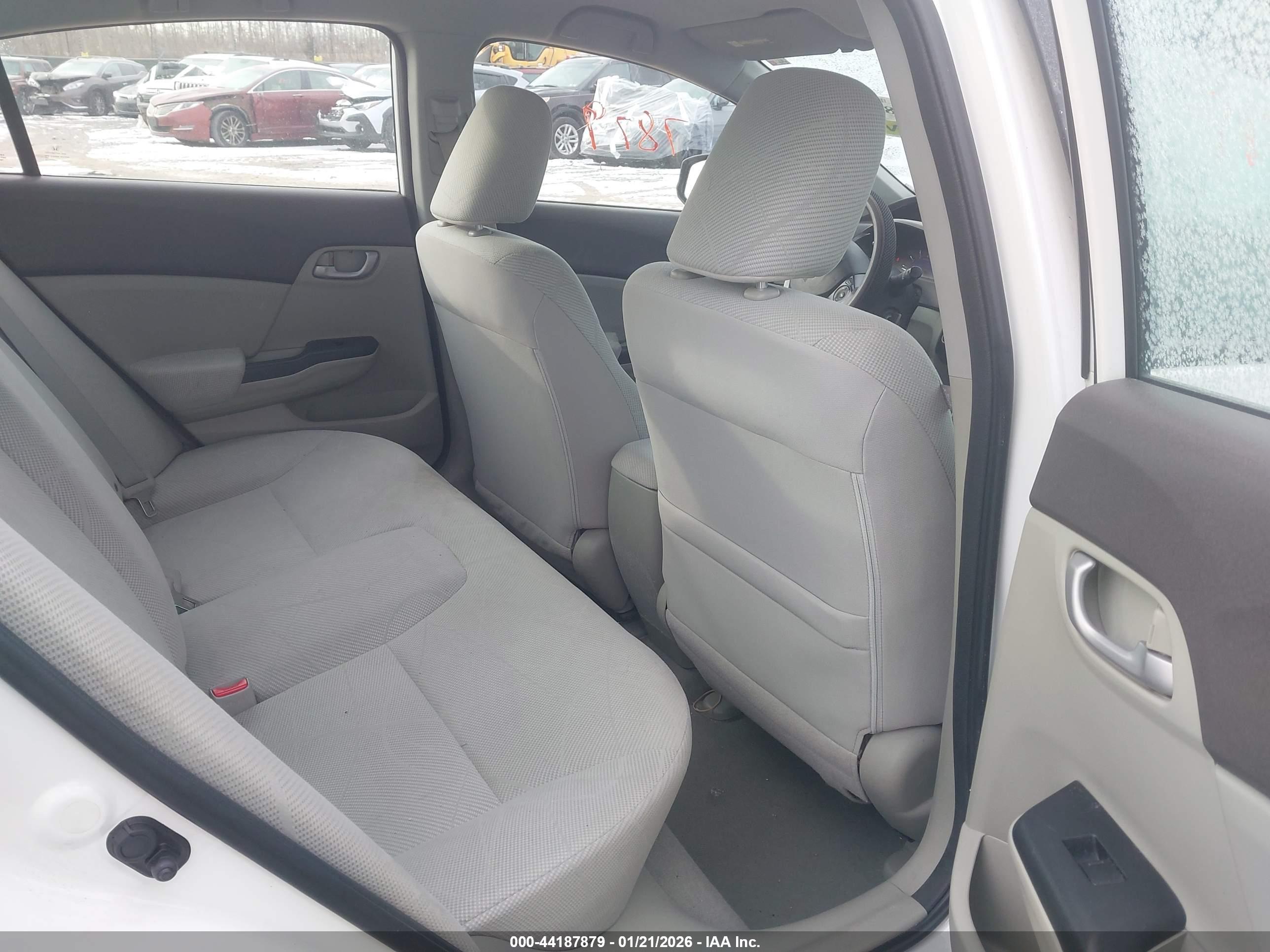 HONDA CIVIC image 8