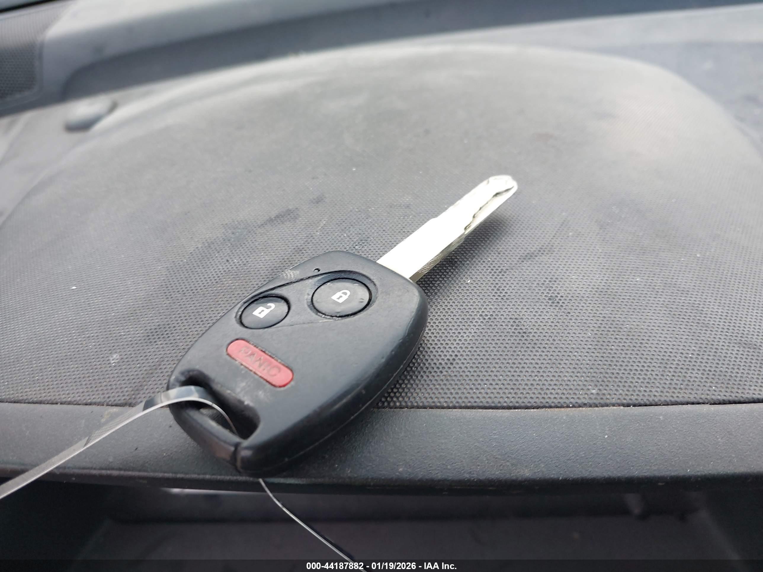 HONDA CR-V image 11