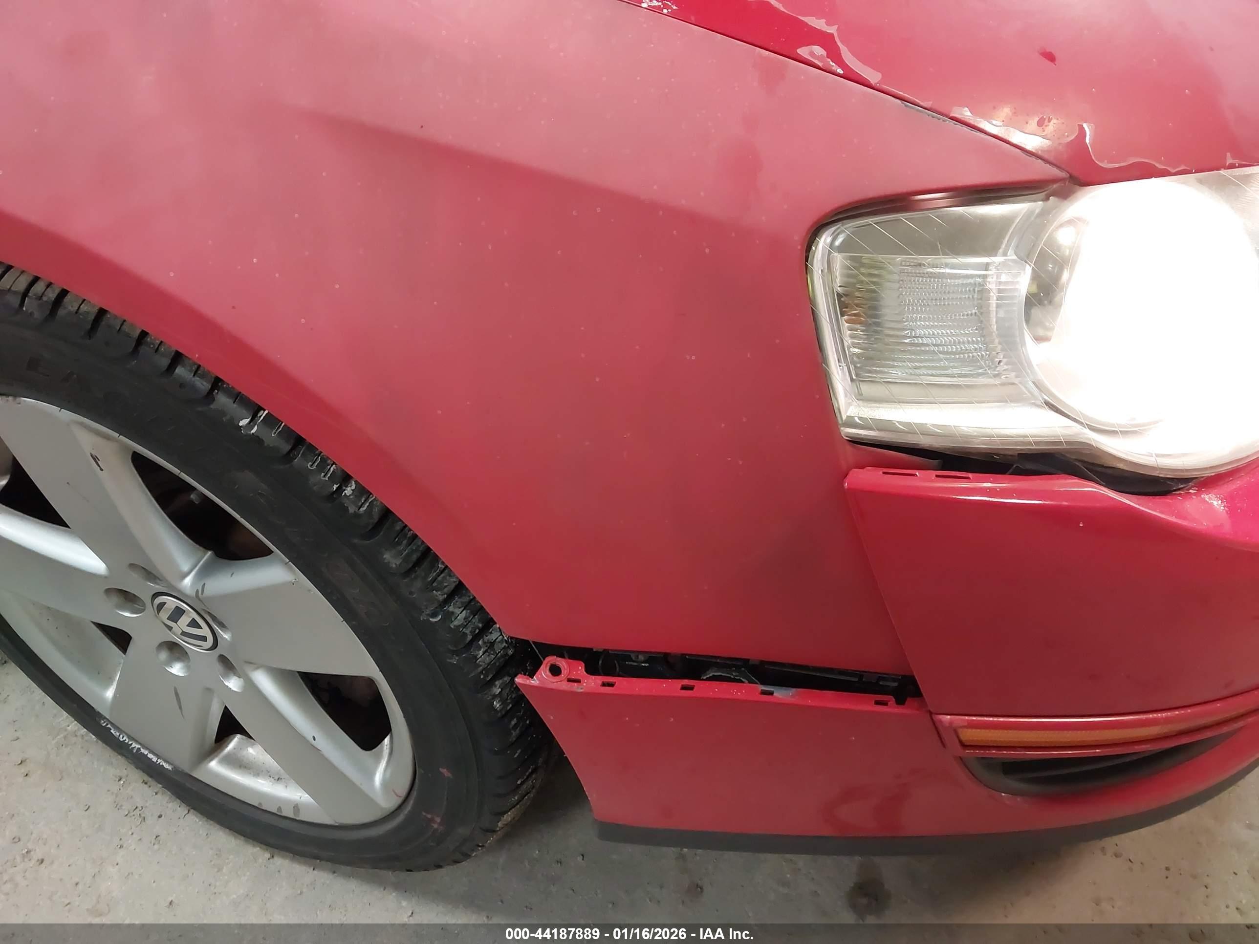 VOLKSWAGEN PASSAT image 6