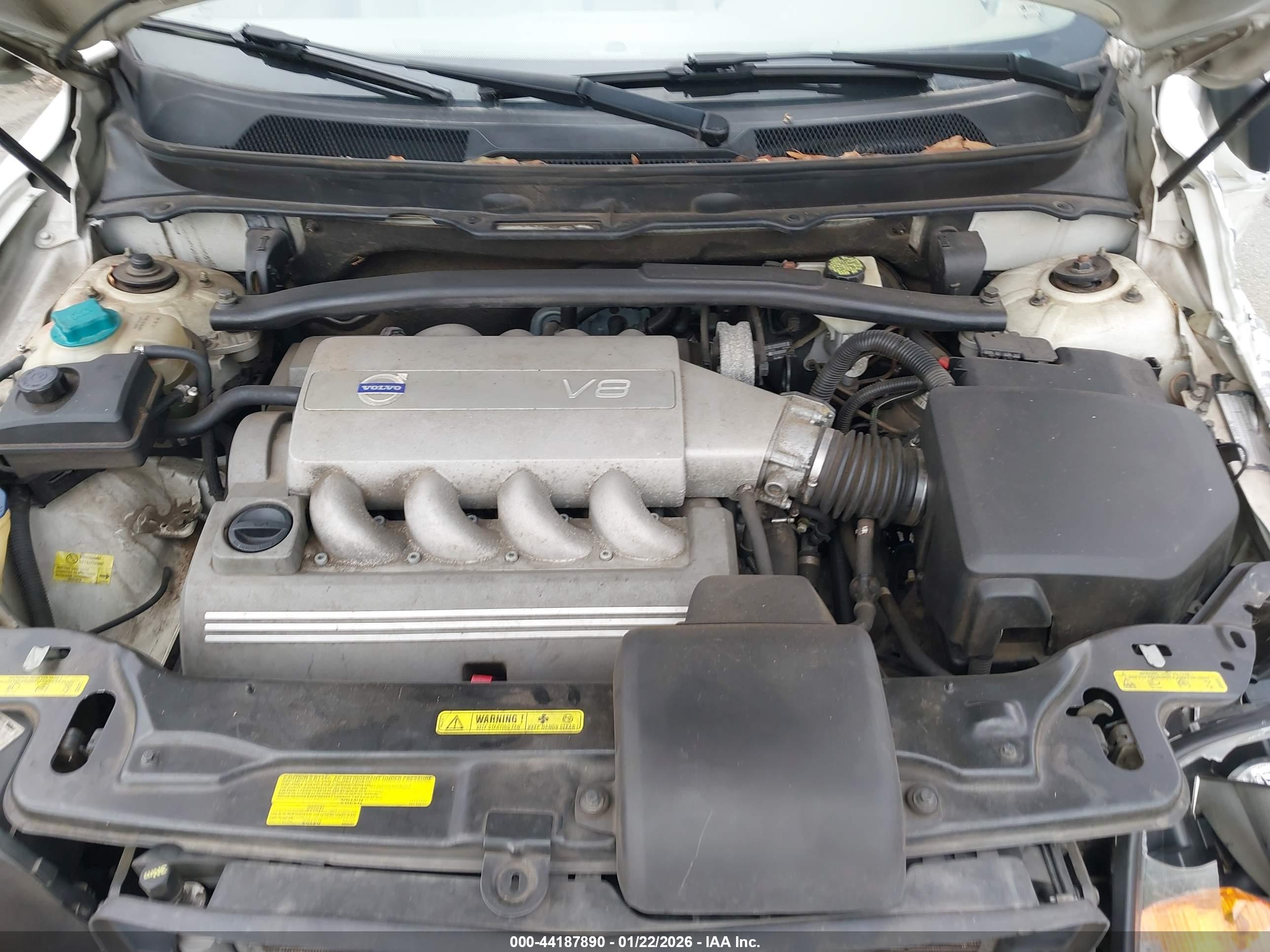 VOLVO XC90 image 10
