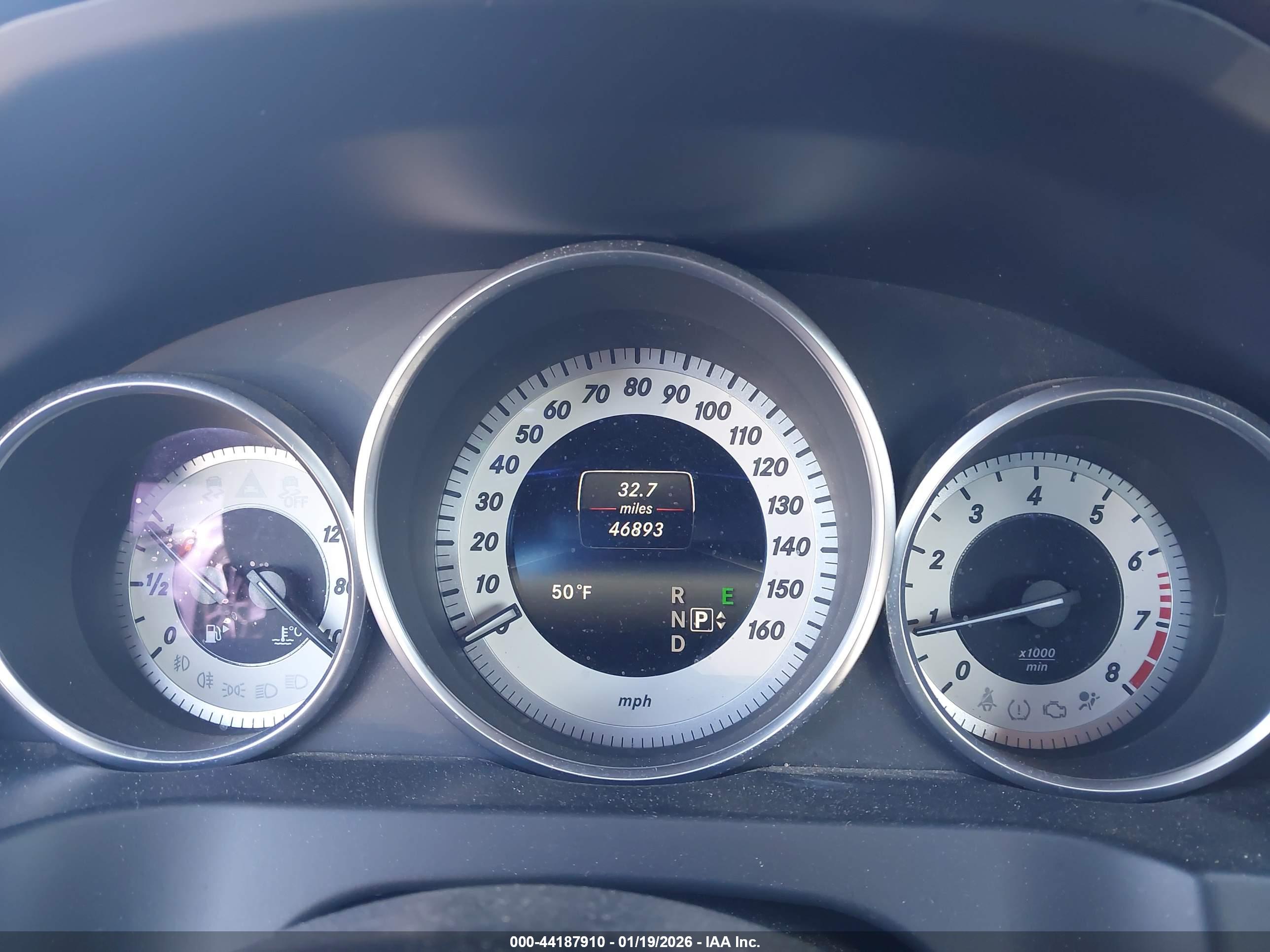 MERCEDES-BENZ E image 7