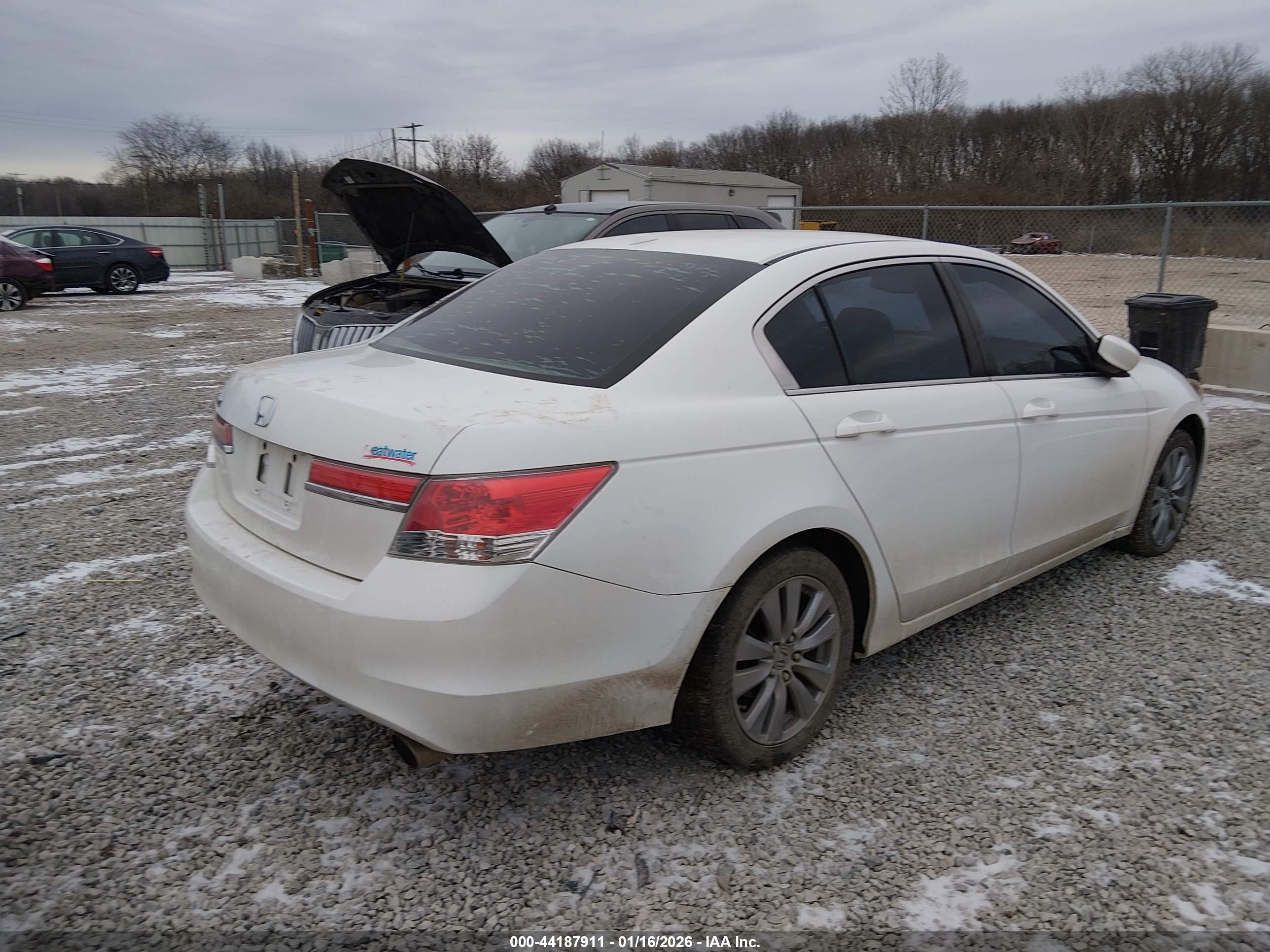 HONDA ACCORD image 4