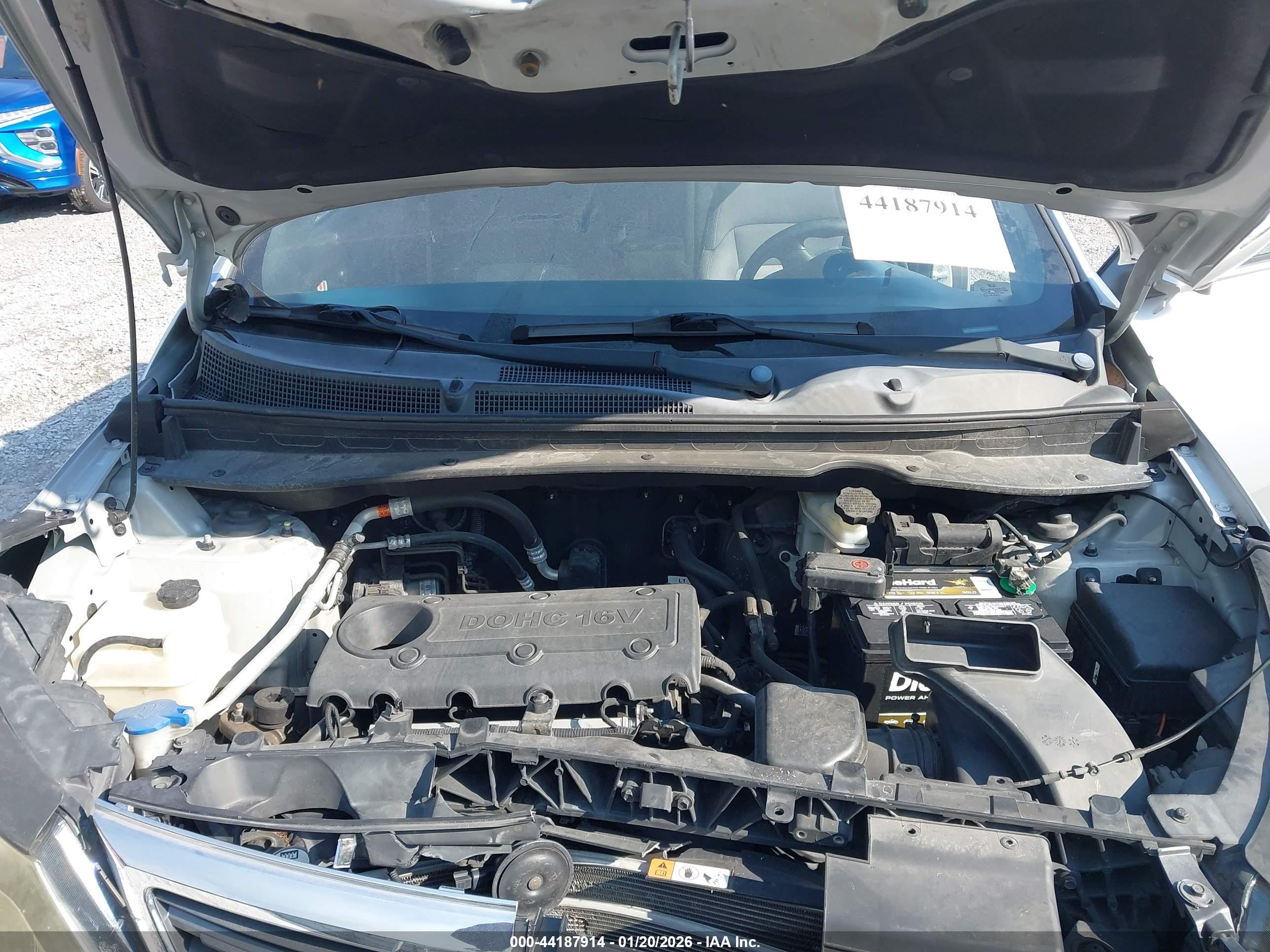 KIA SPORTAGE image 10