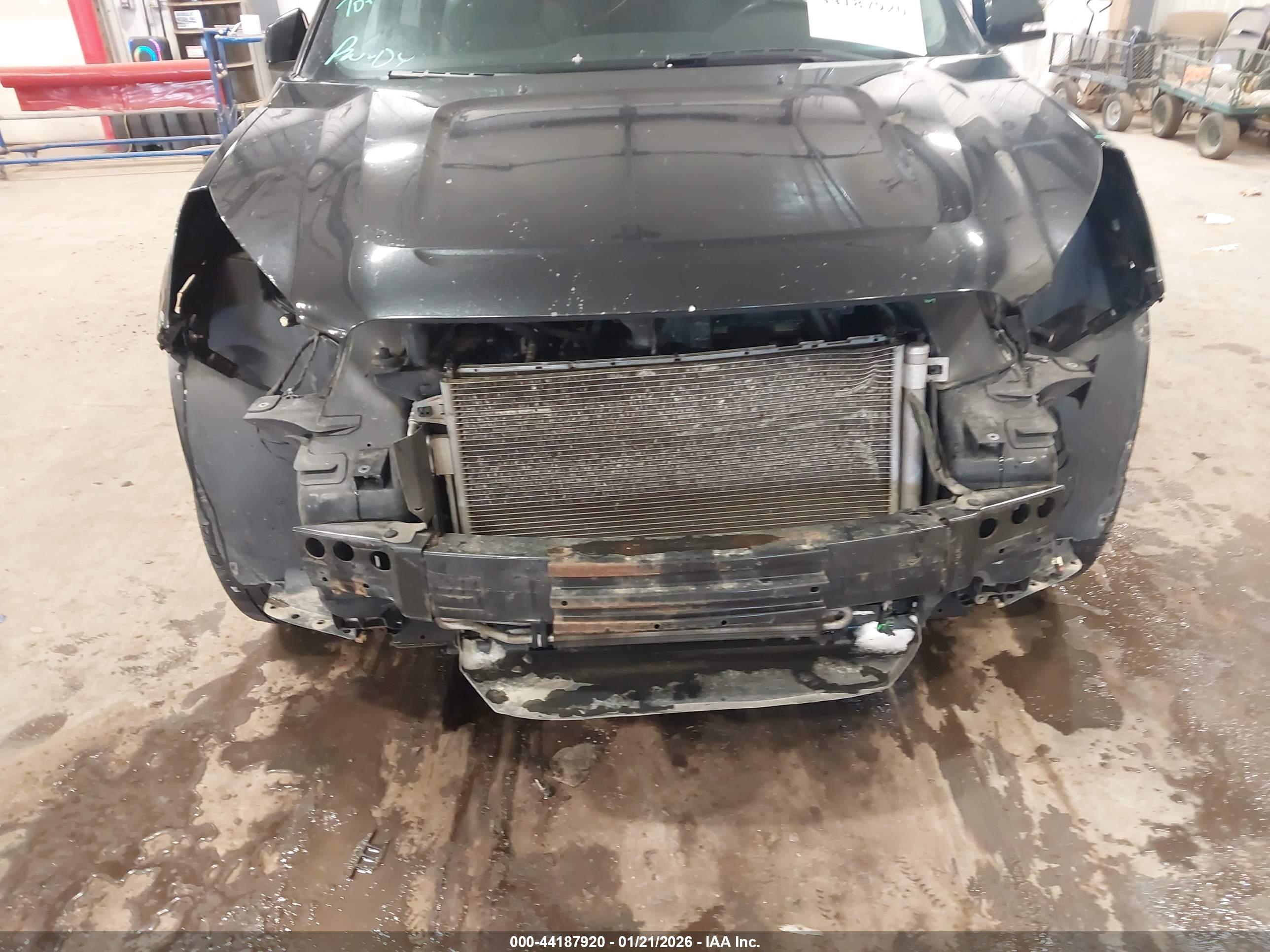 GMC ACADIA image 6