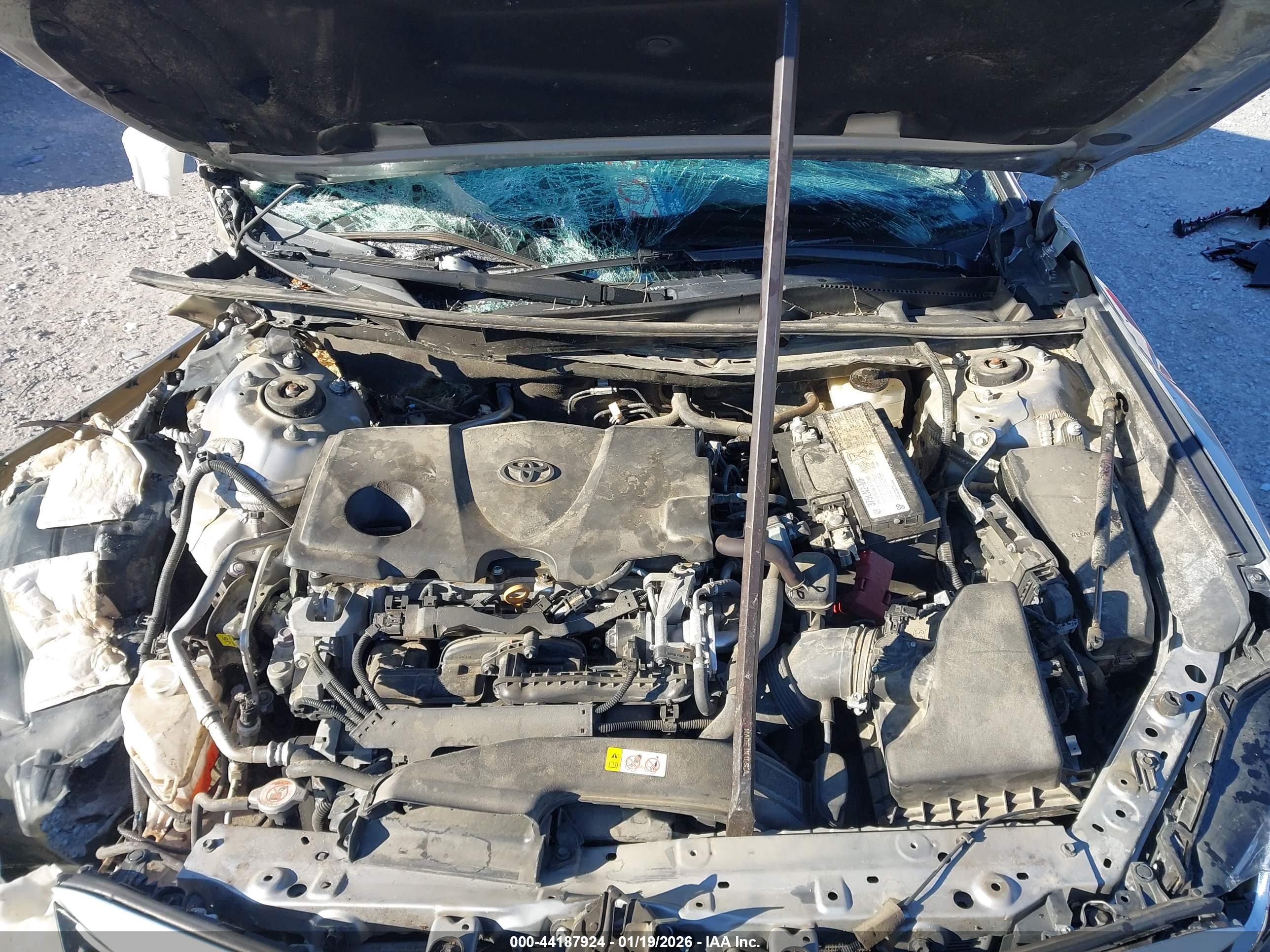 TOYOTA CAMRY image 10