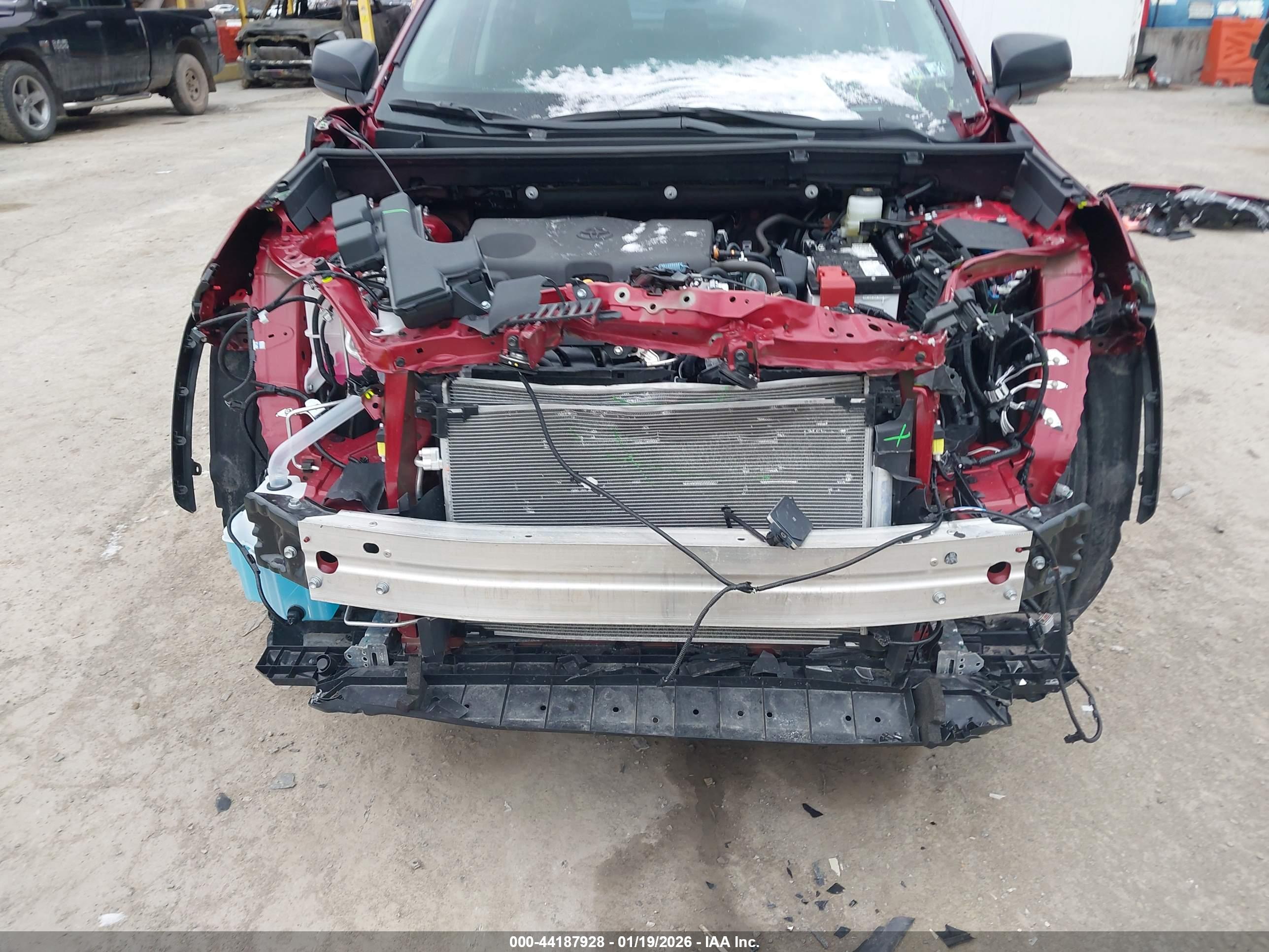 TOYOTA RAV4 image 6