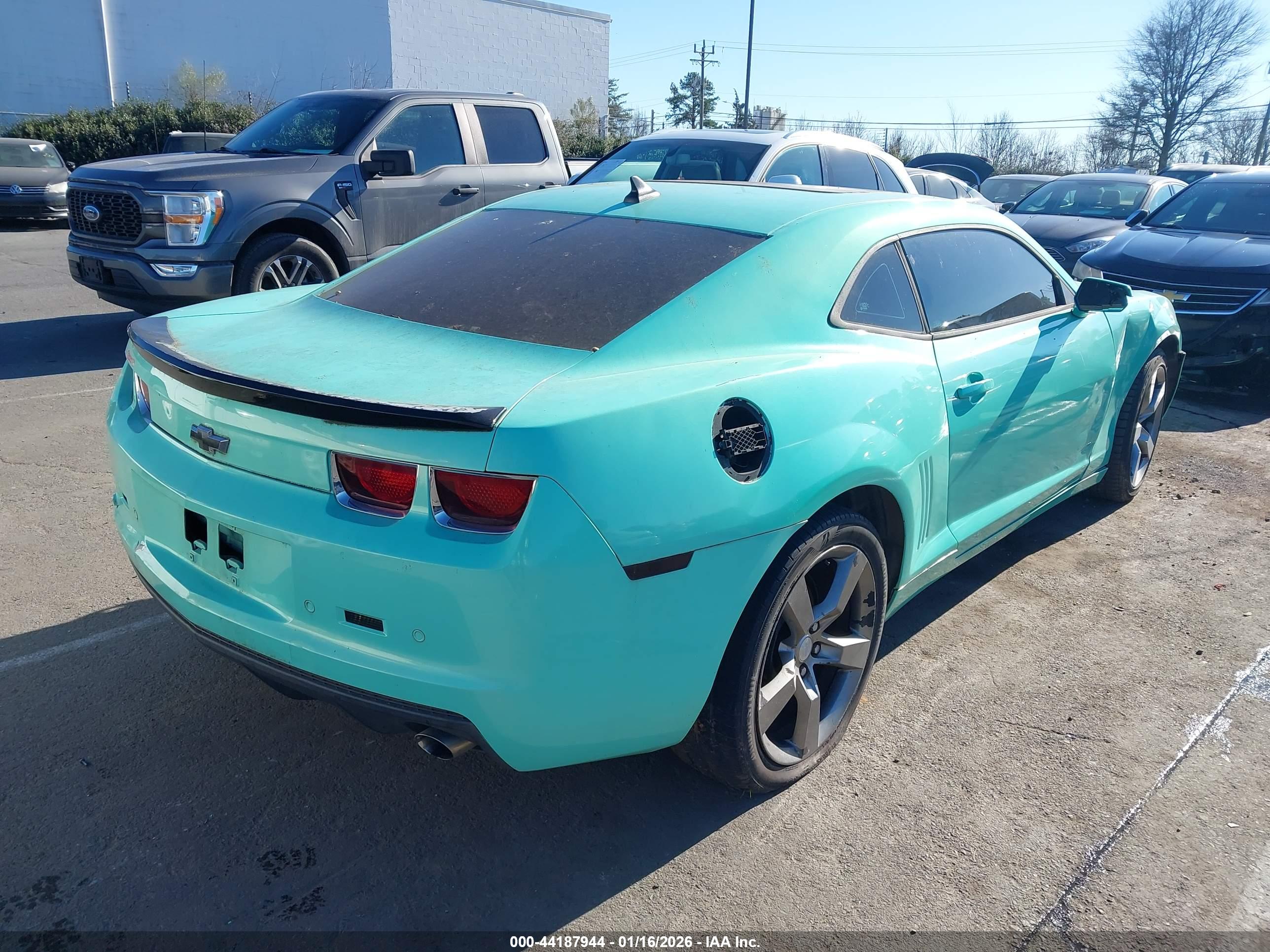 CHEVROLET CAMARO image 4
