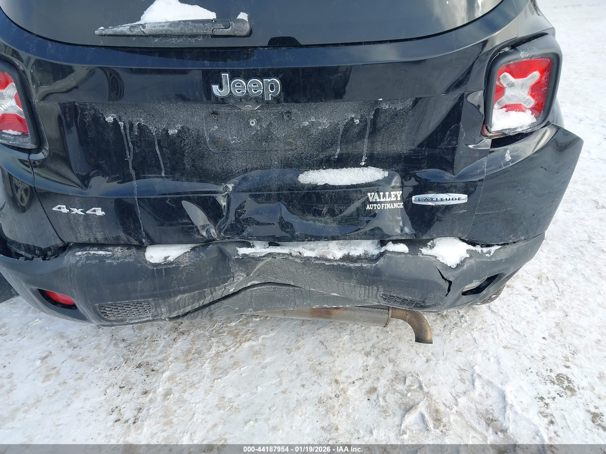 JEEP RENEGADE image 6