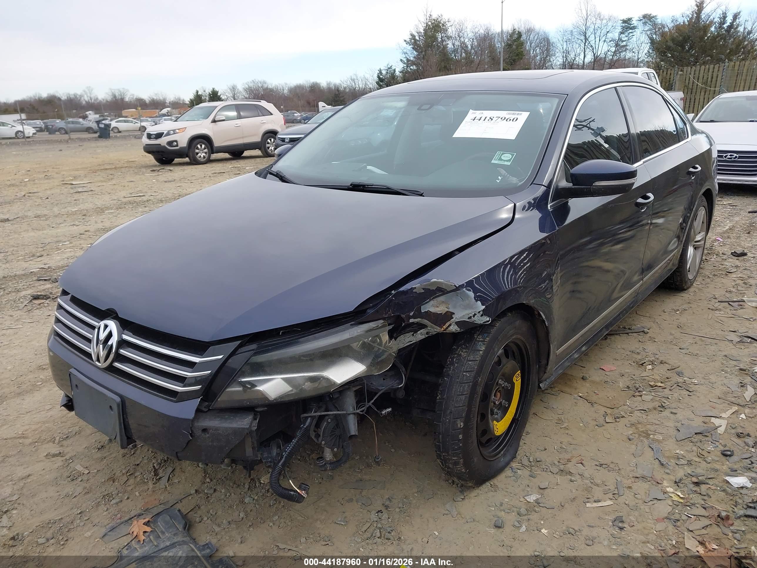 VOLKSWAGEN PASSAT image 2