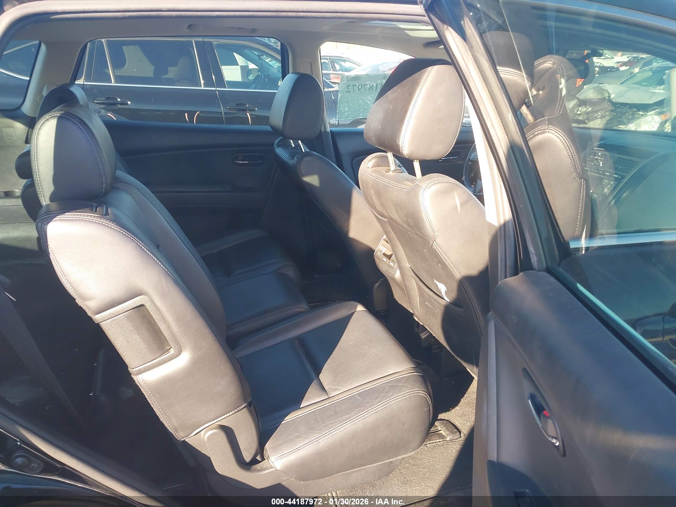 MAZDA CX-9 image 8