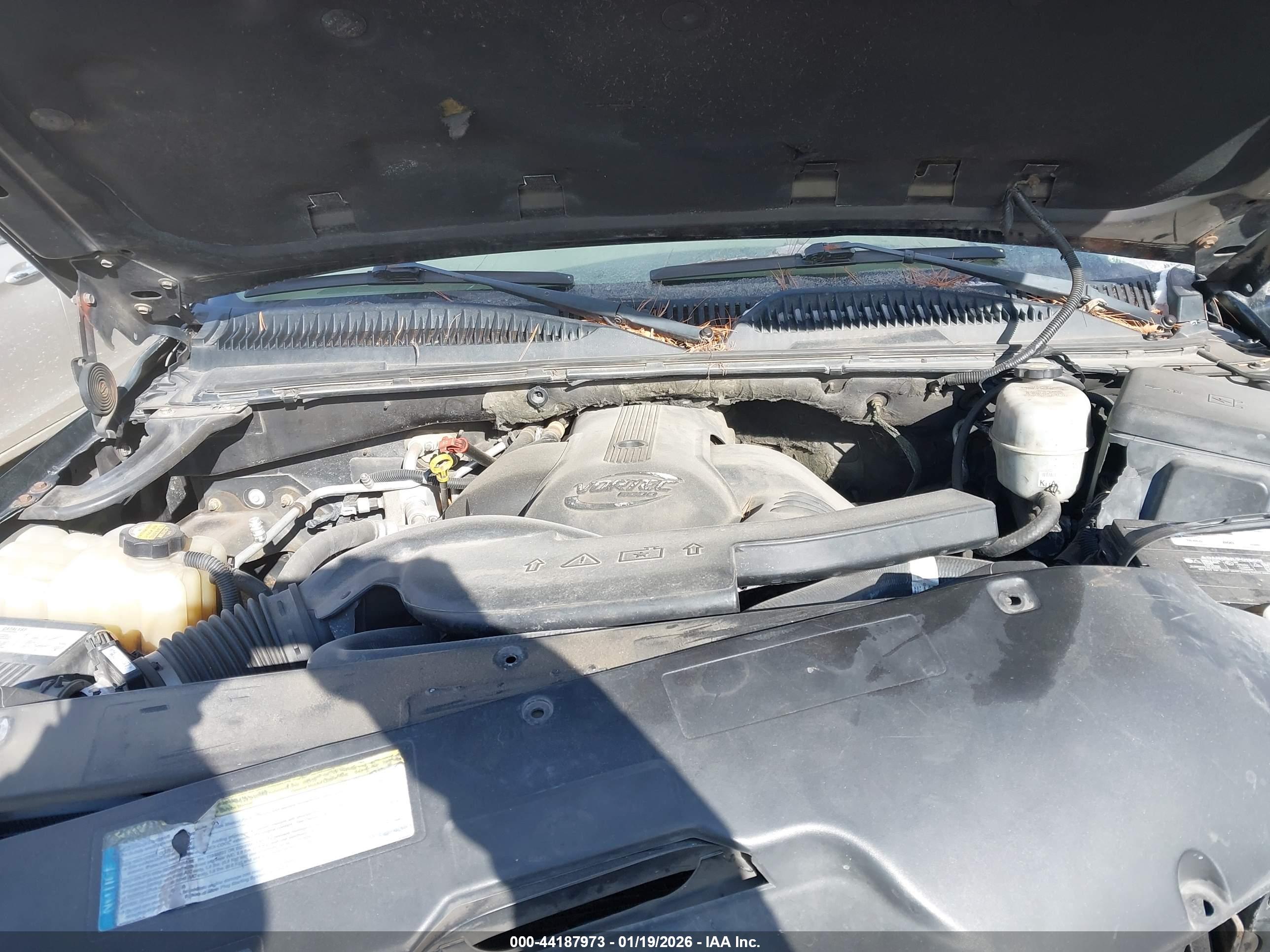 GMC YUKON image 10