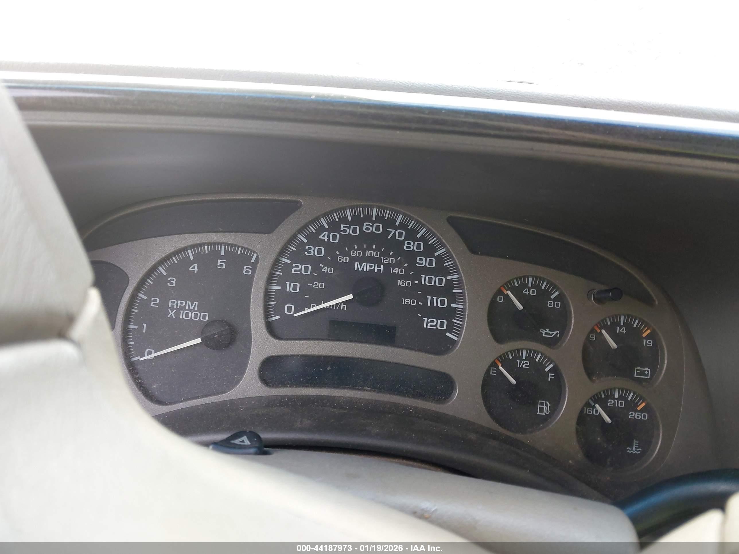 GMC YUKON image 7