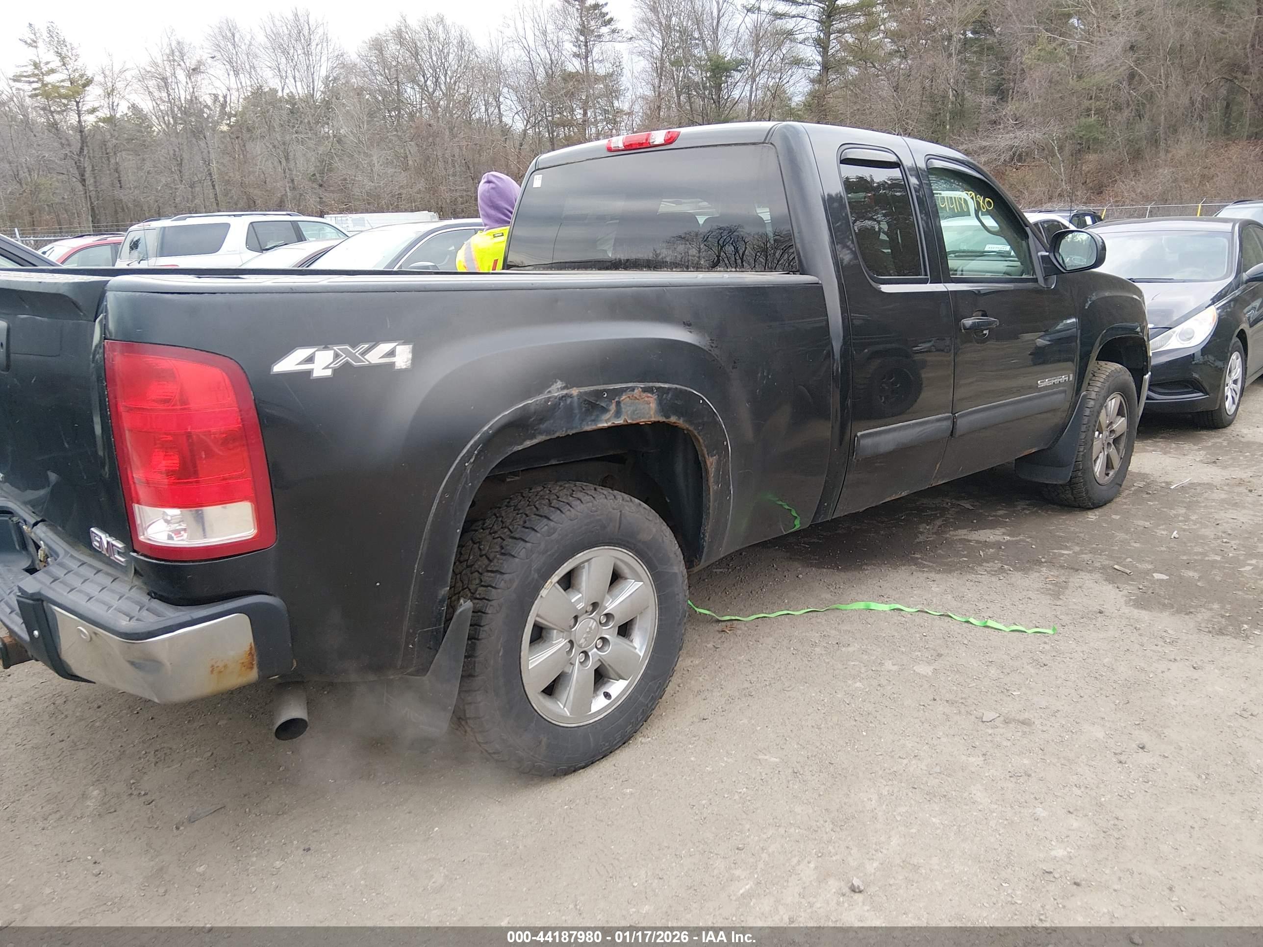 GMC SIERRA image 4