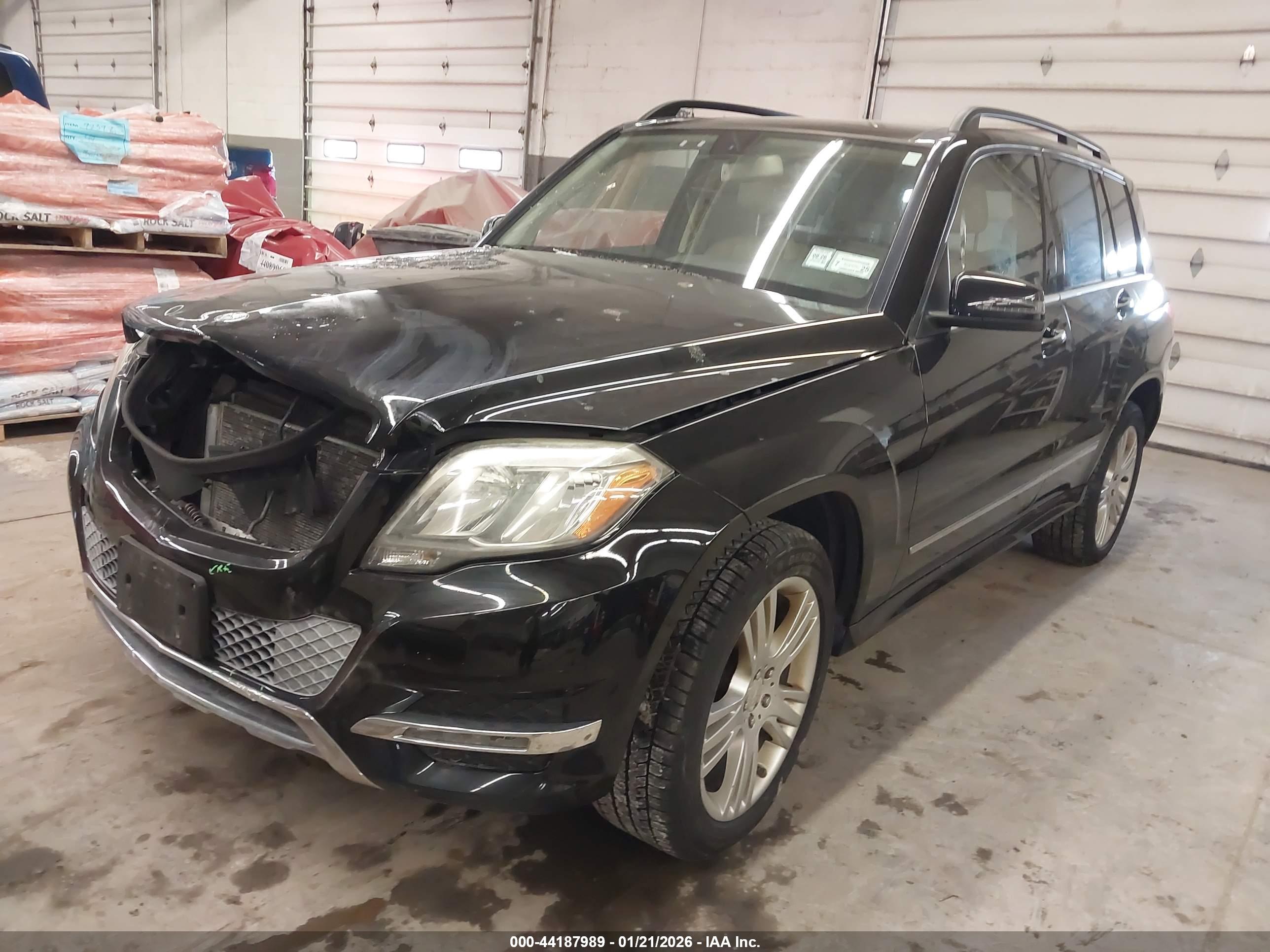 MERCEDES-BENZ GLK image 2