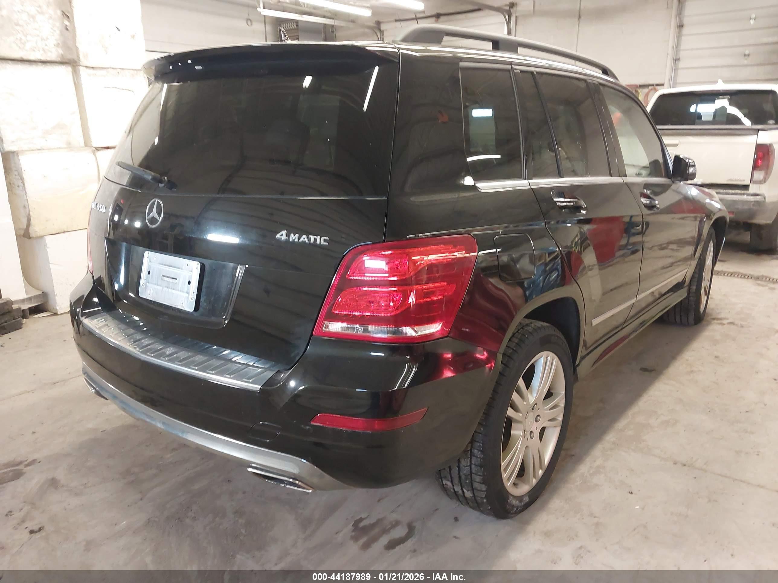 MERCEDES-BENZ GLK image 4