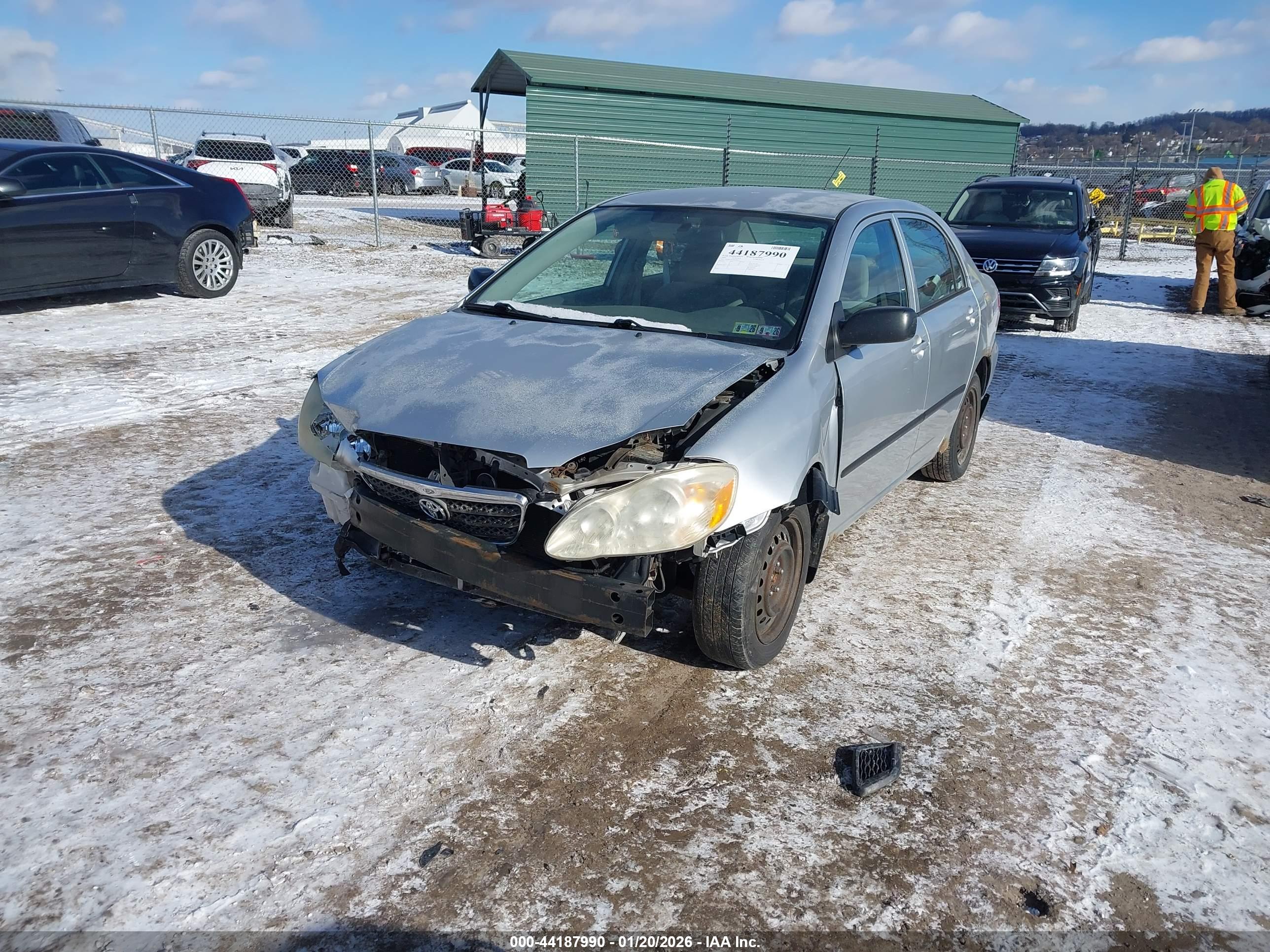 TOYOTA COROLLA image 2