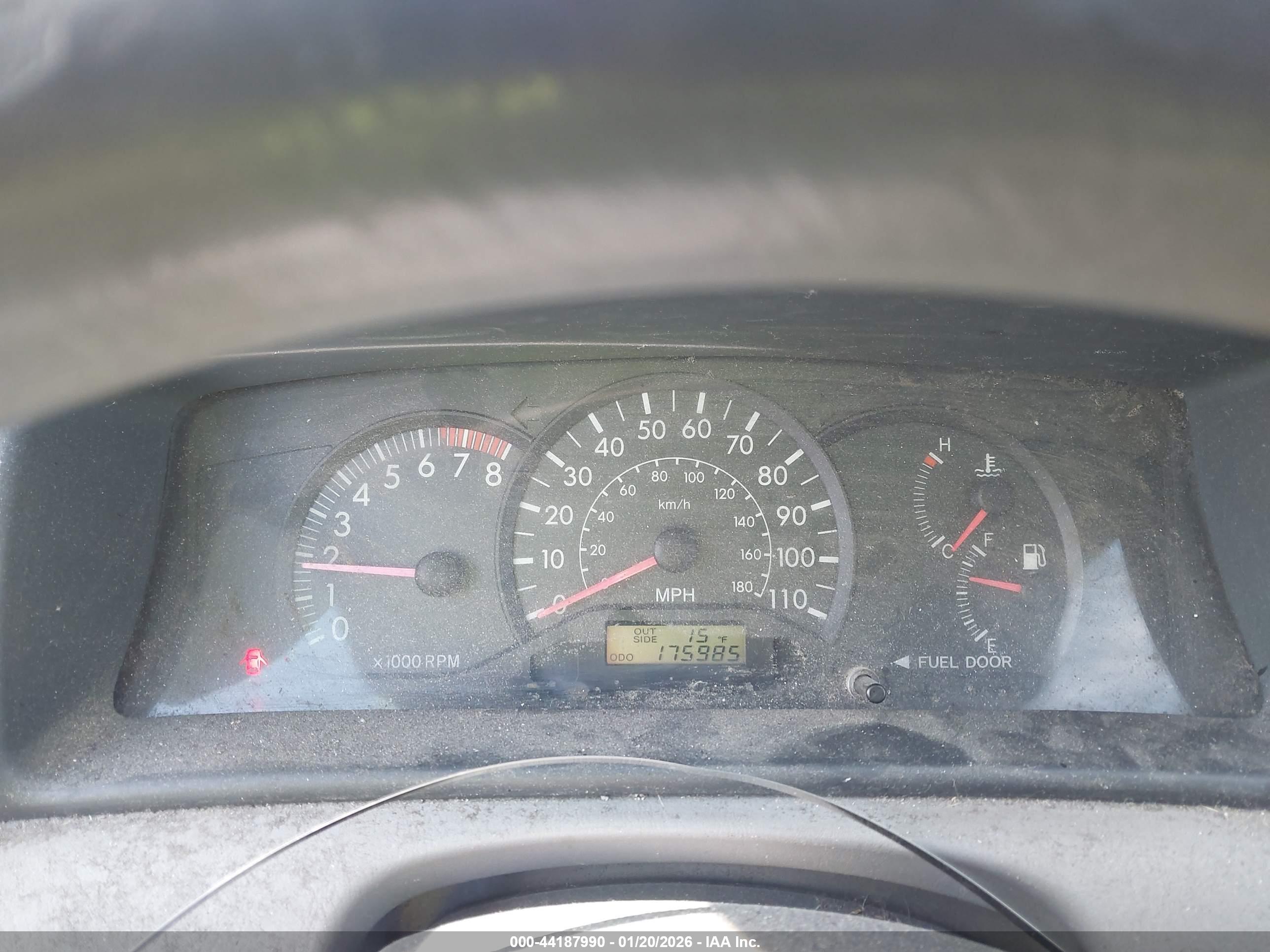 TOYOTA COROLLA image 7