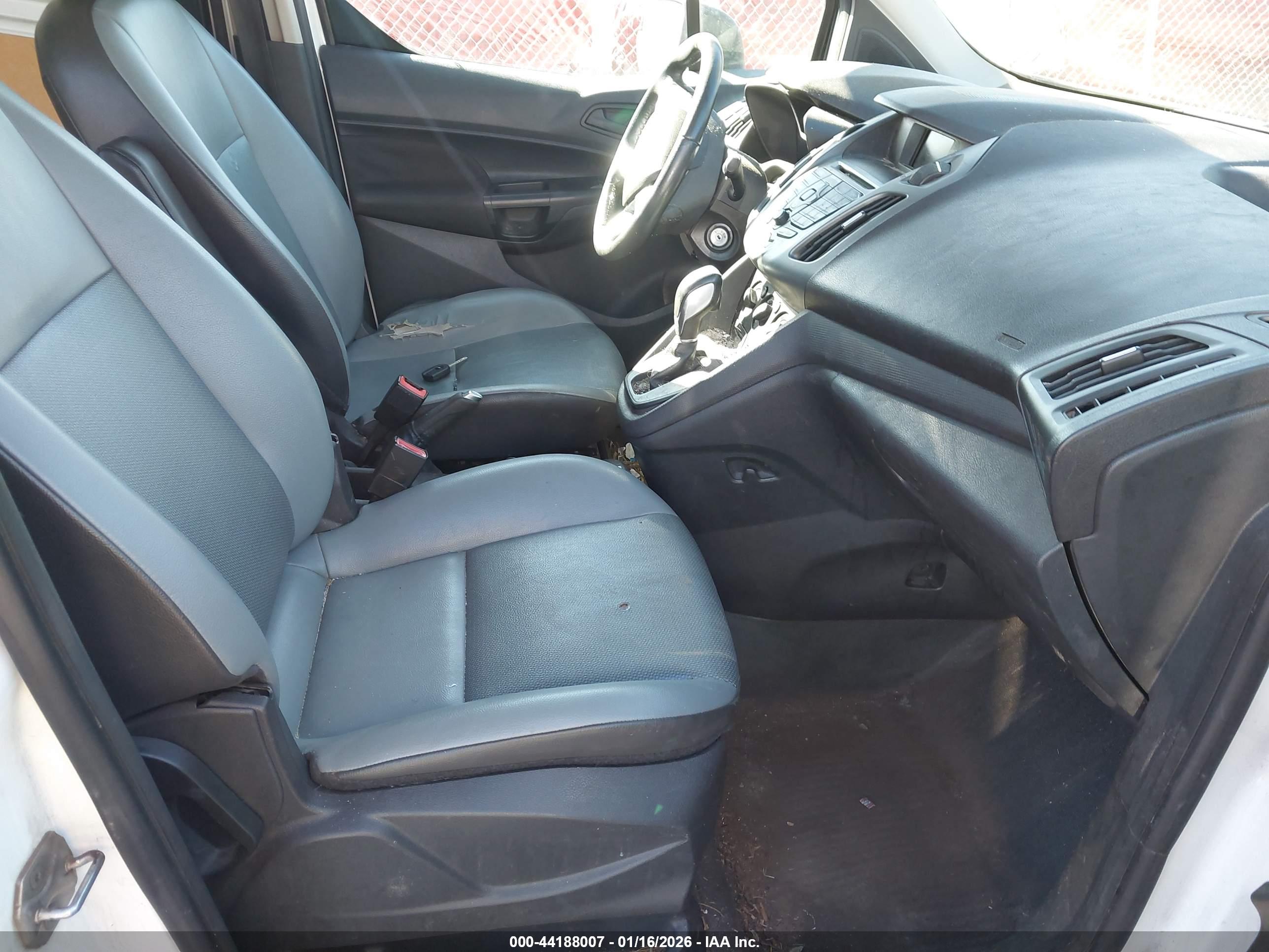 FORD TRANSIT image 5