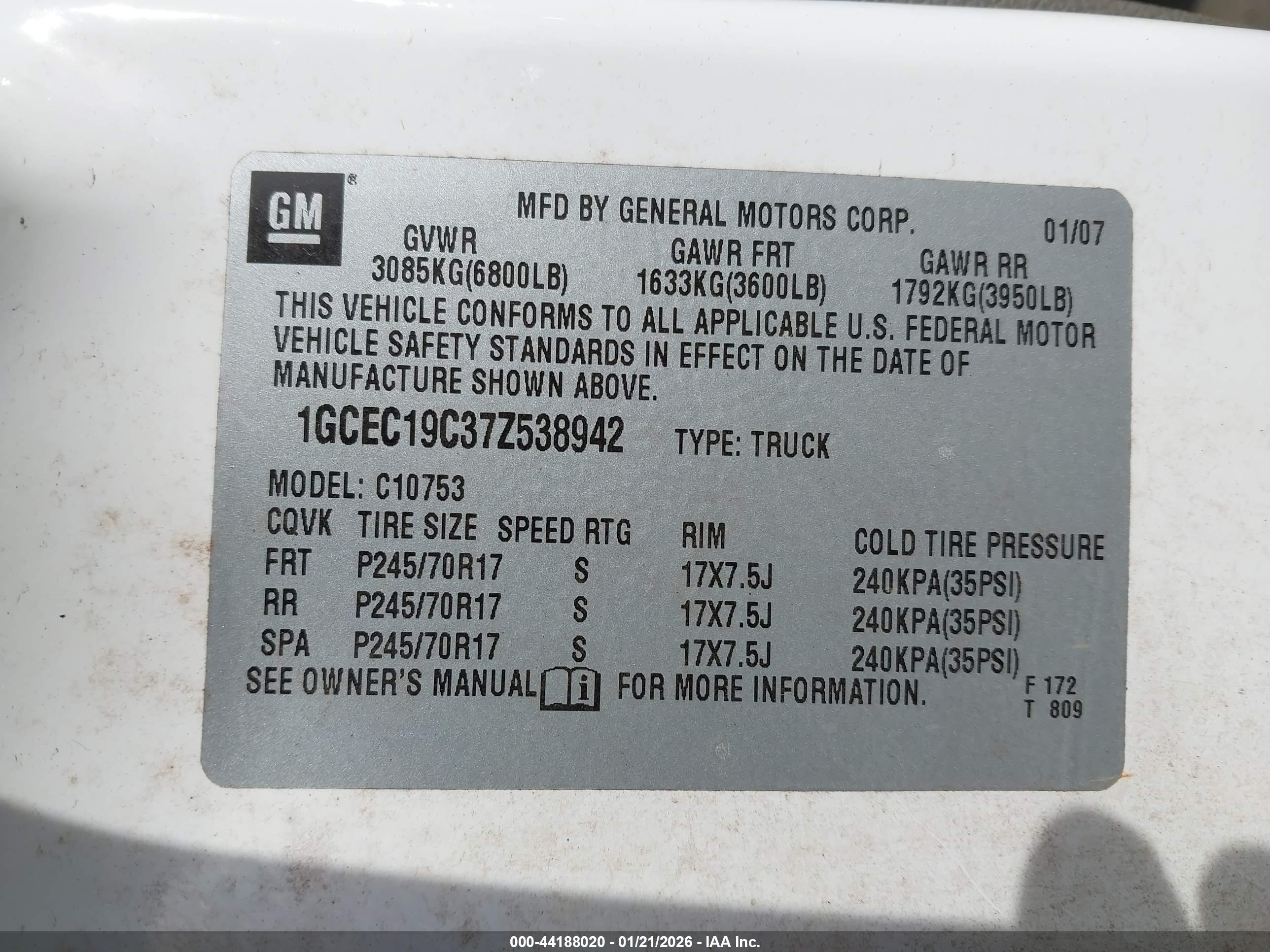 CHEVROLET SILVERADO image 9