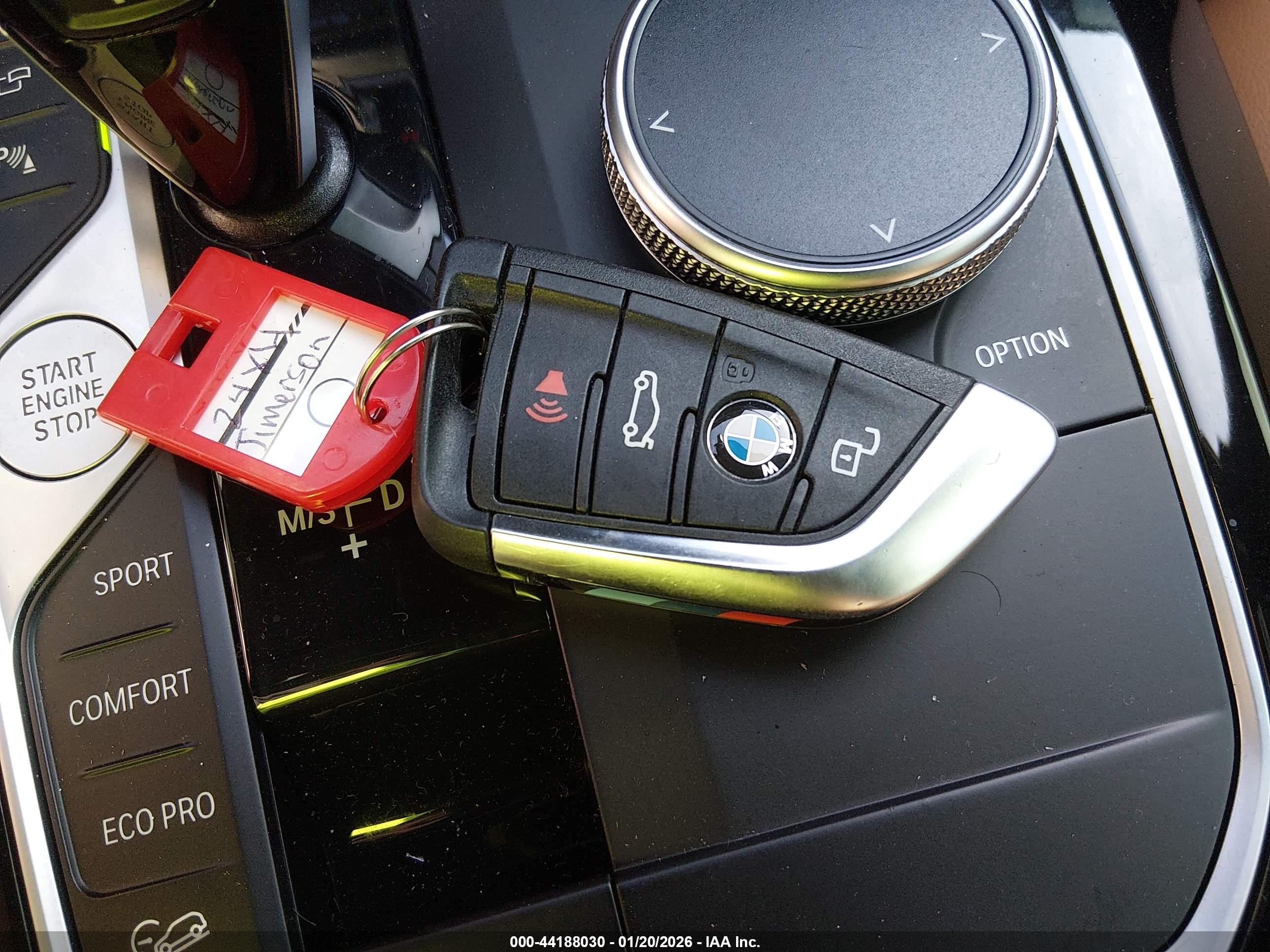 BMW X4 image 11