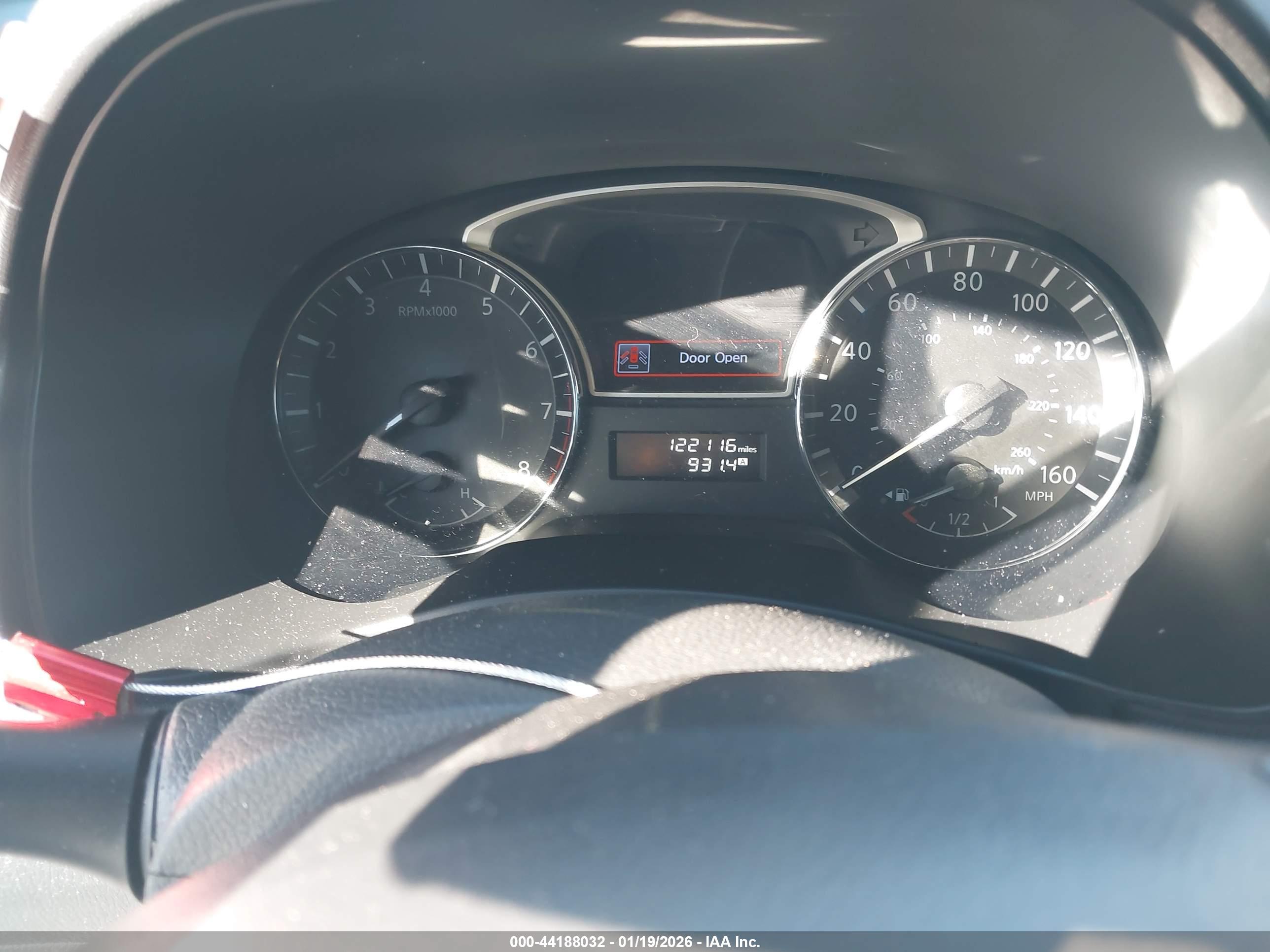 NISSAN PATHFINDER image 7