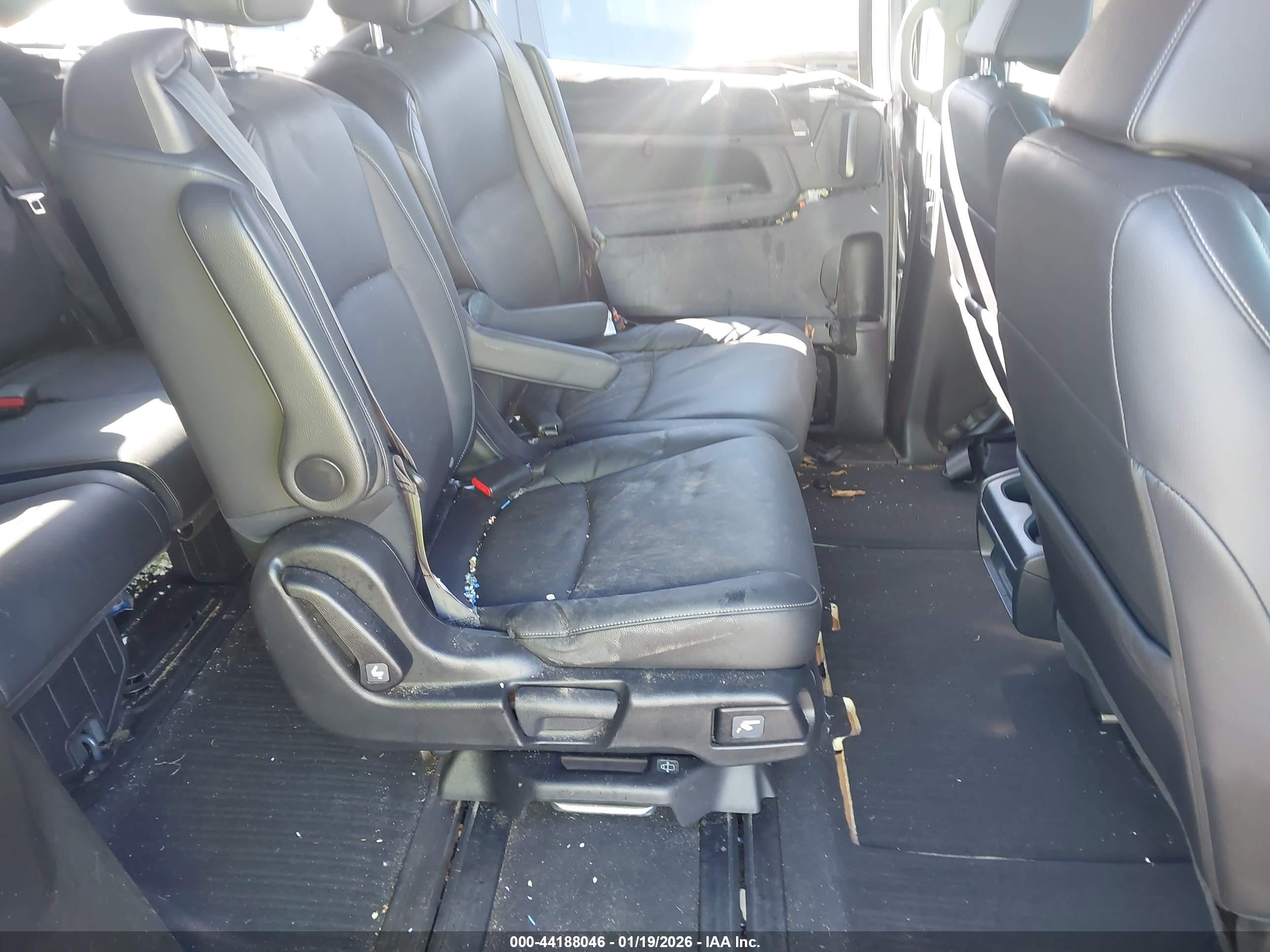 HONDA ODYSSEY image 8
