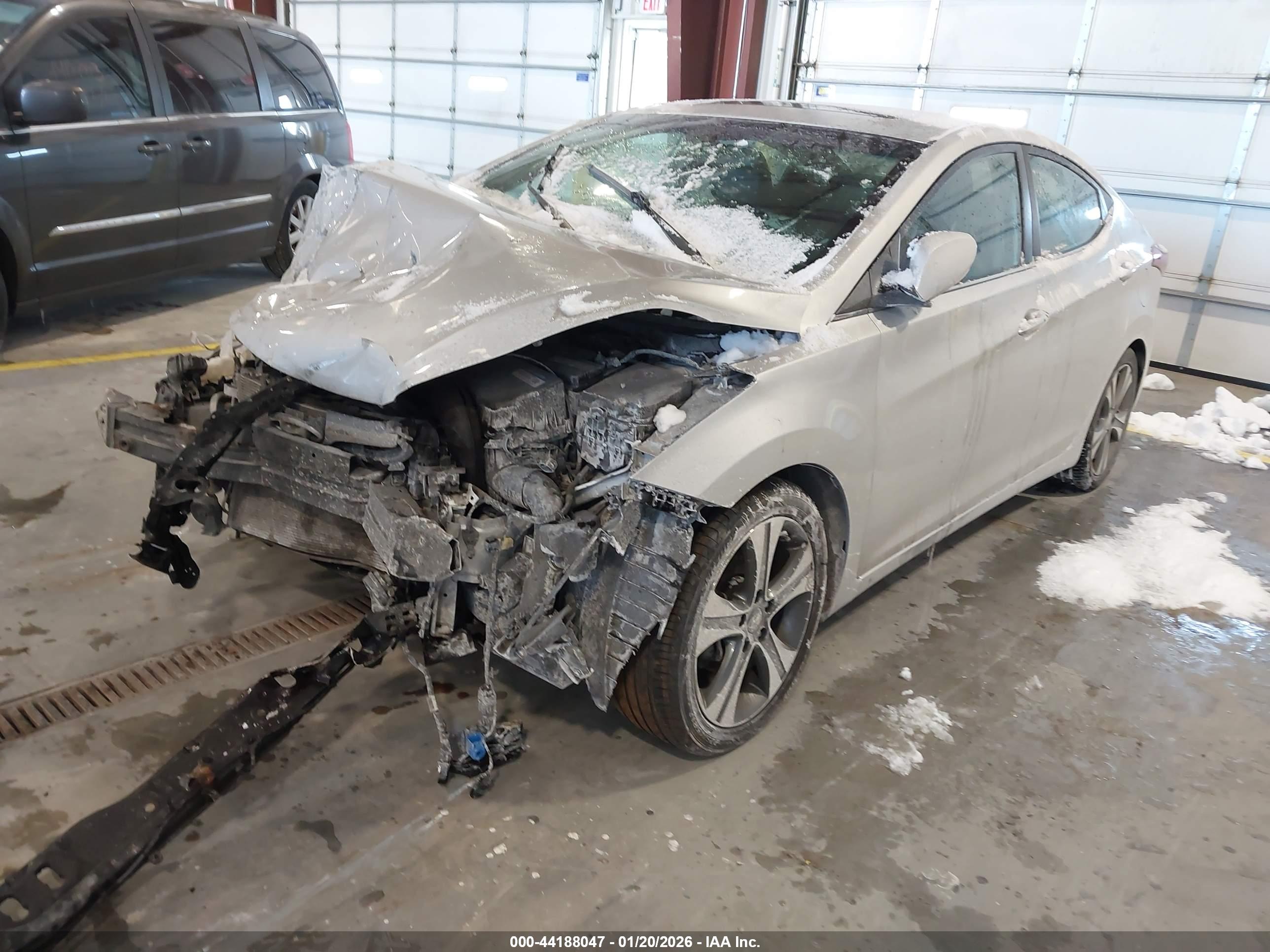 HYUNDAI ELANTRA image 2