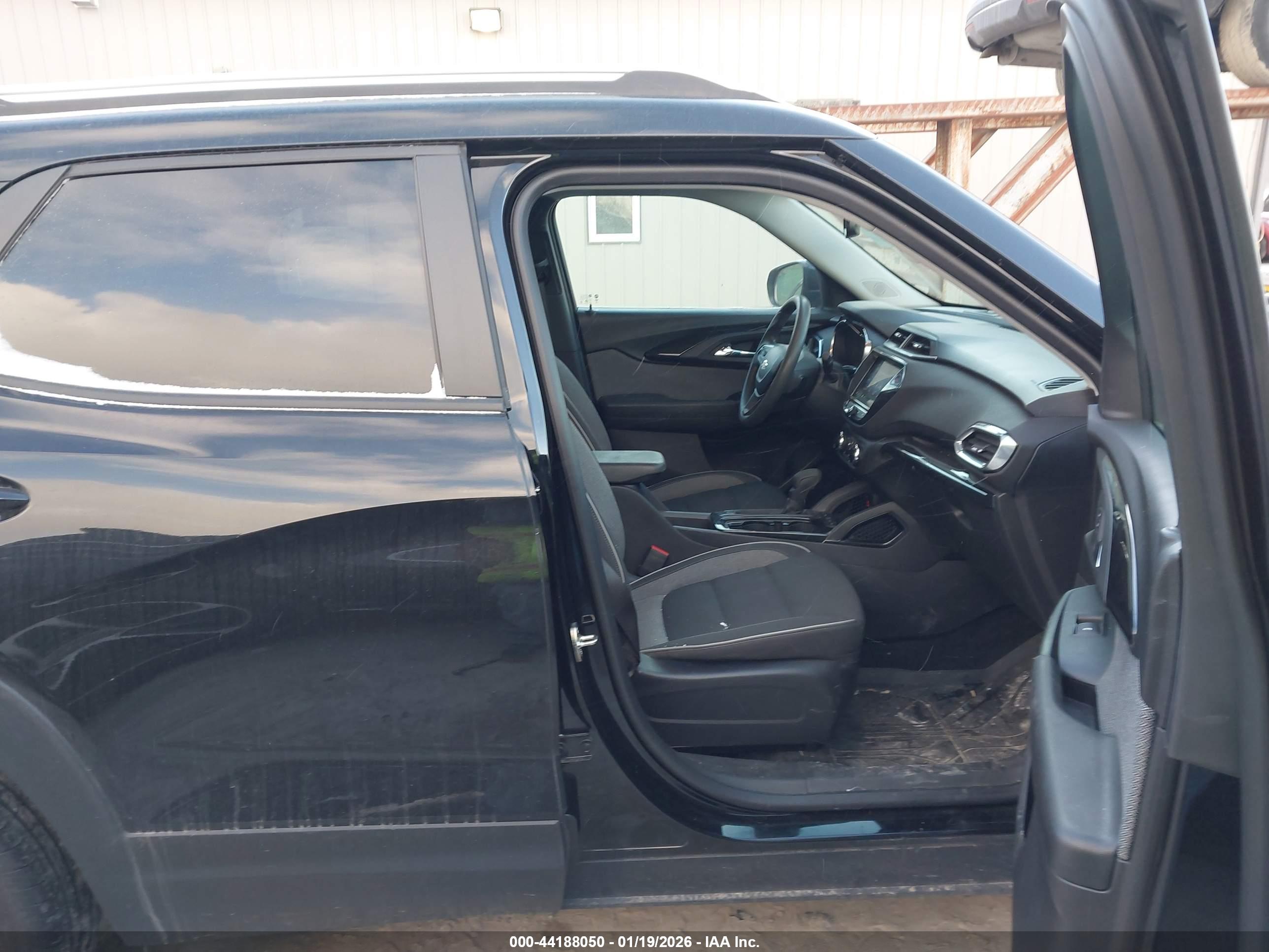 CHEVROLET TRAILBLAZER image 5