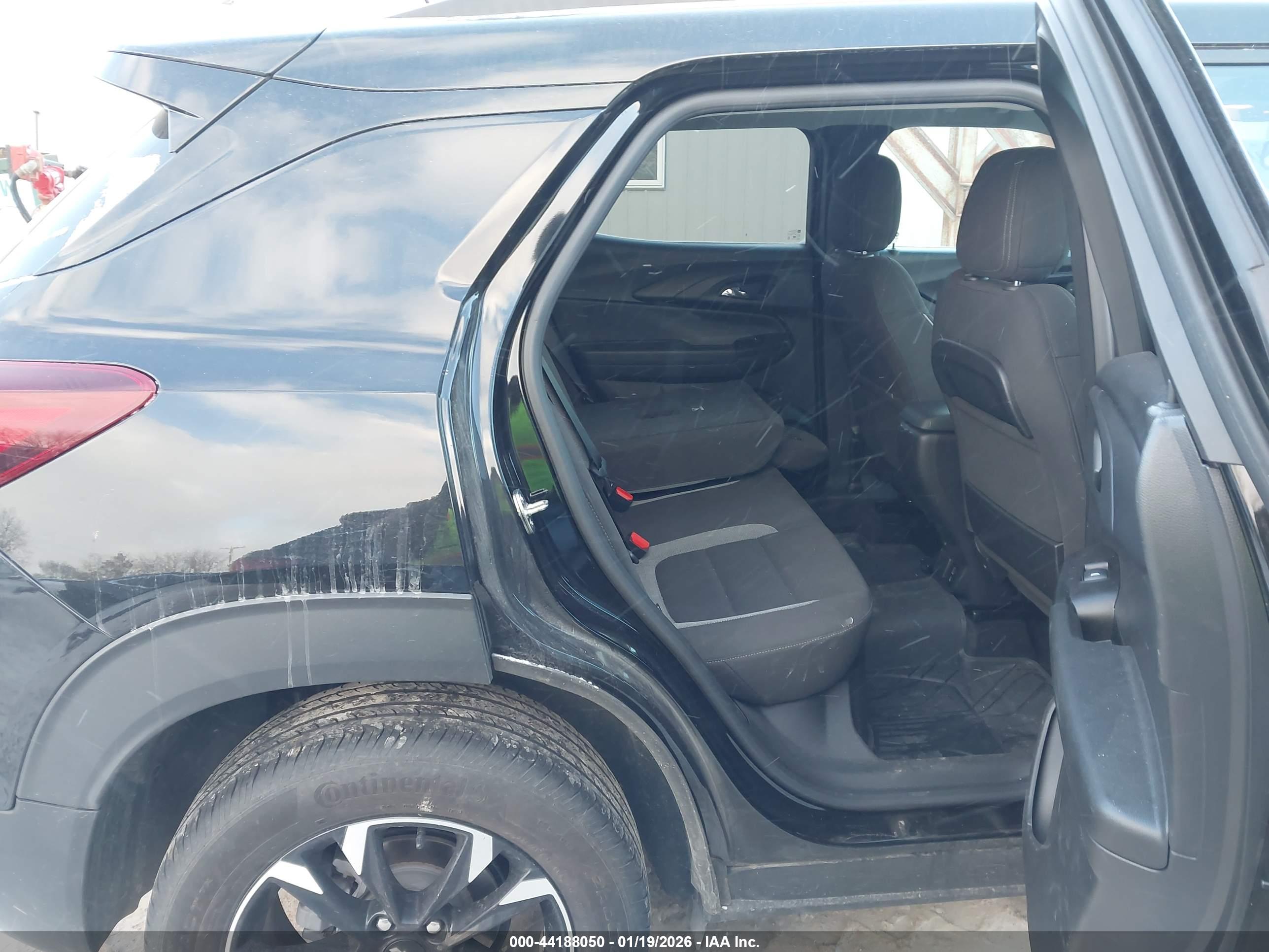 CHEVROLET TRAILBLAZER image 8