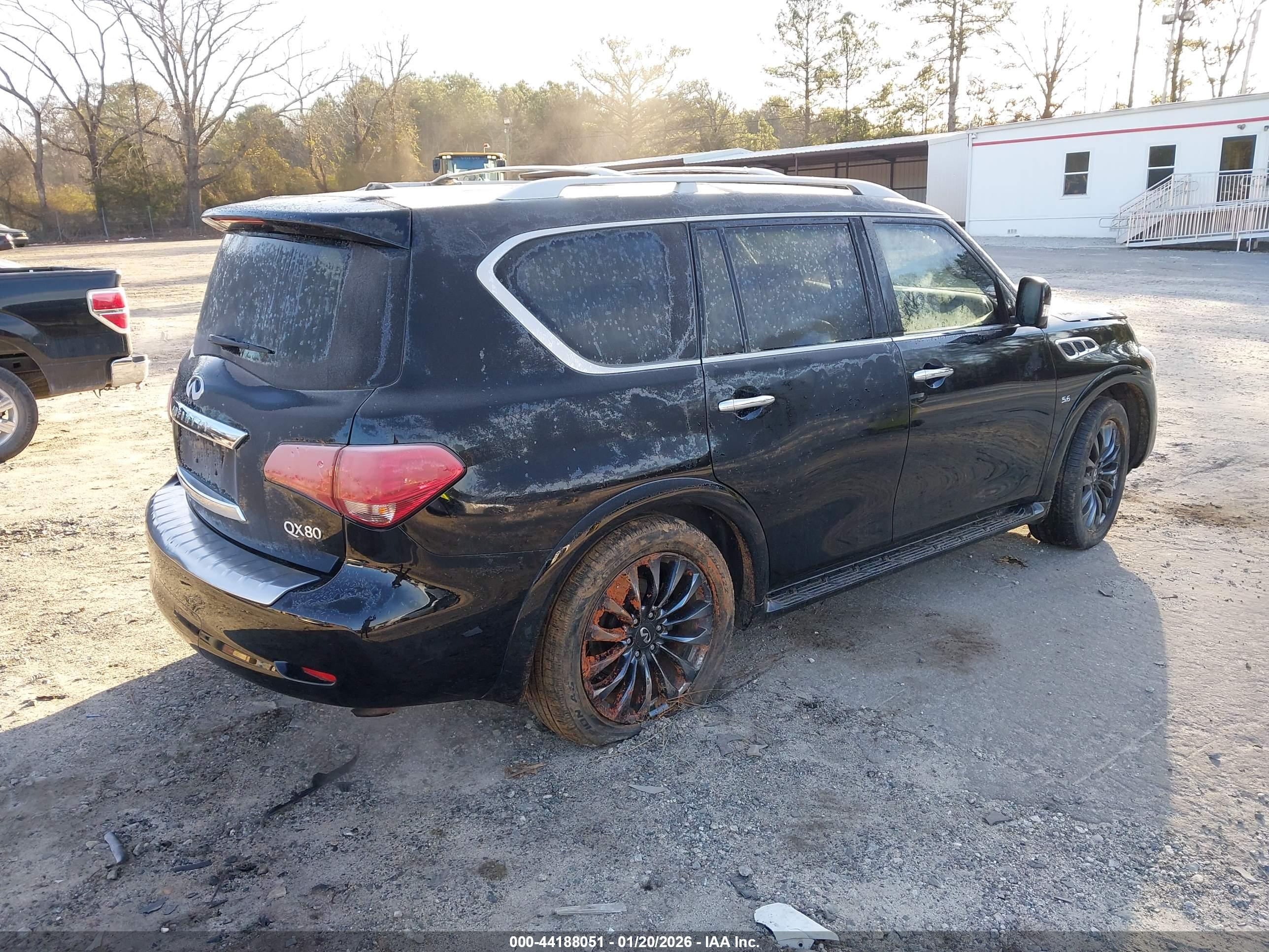 INFINITI QX80 image 4