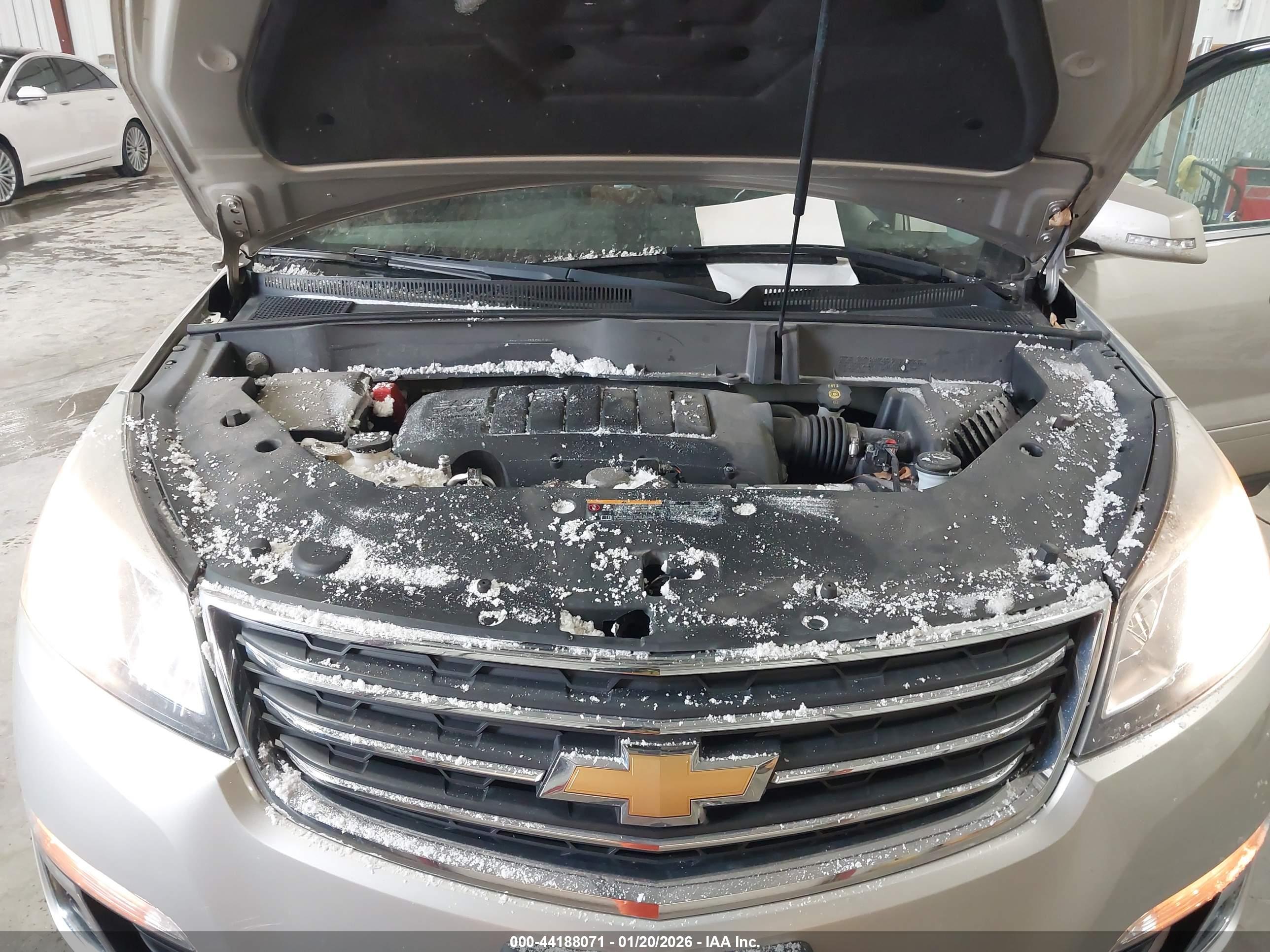 CHEVROLET TRAVERSE image 10