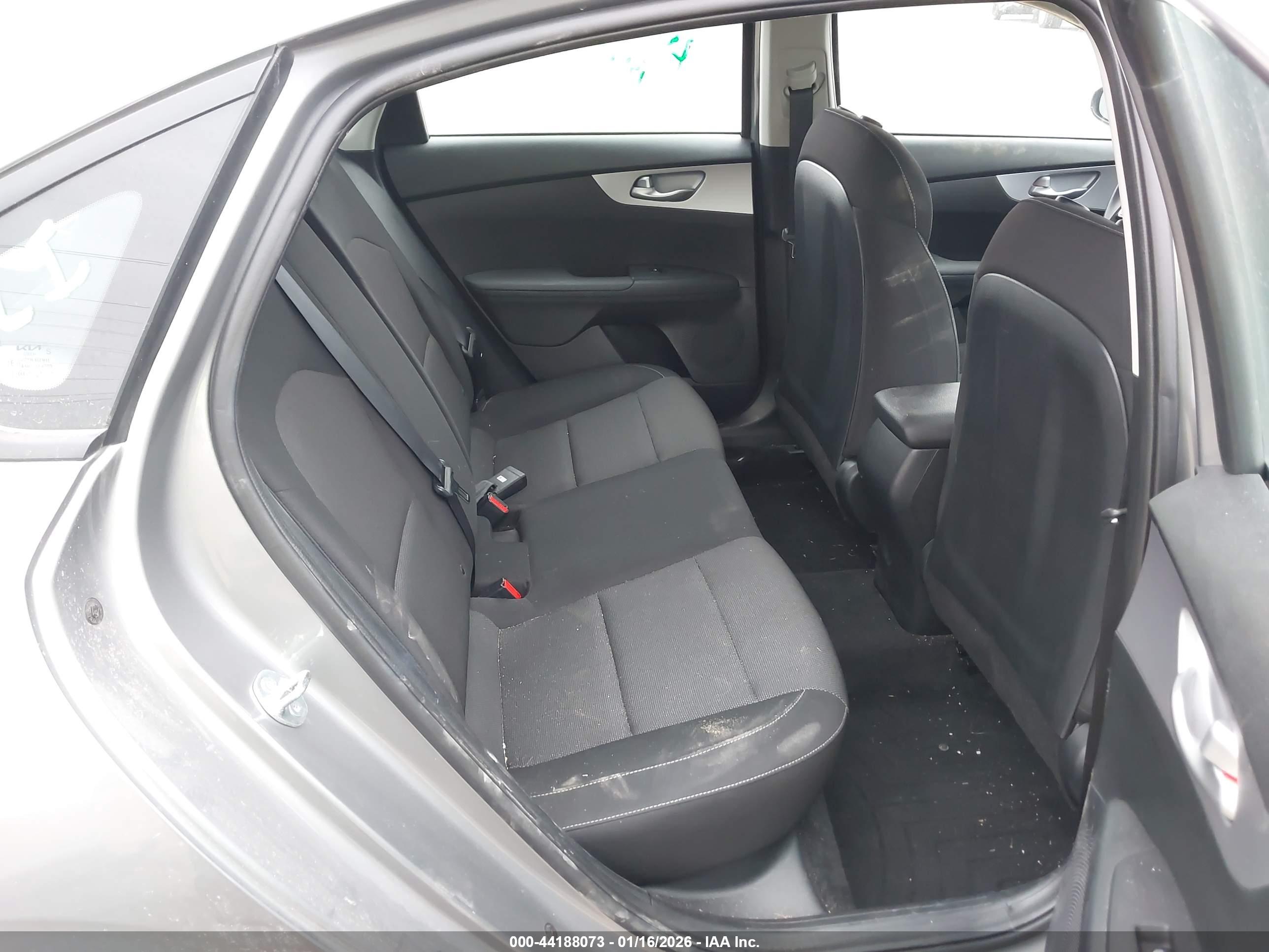 KIA FORTE image 8