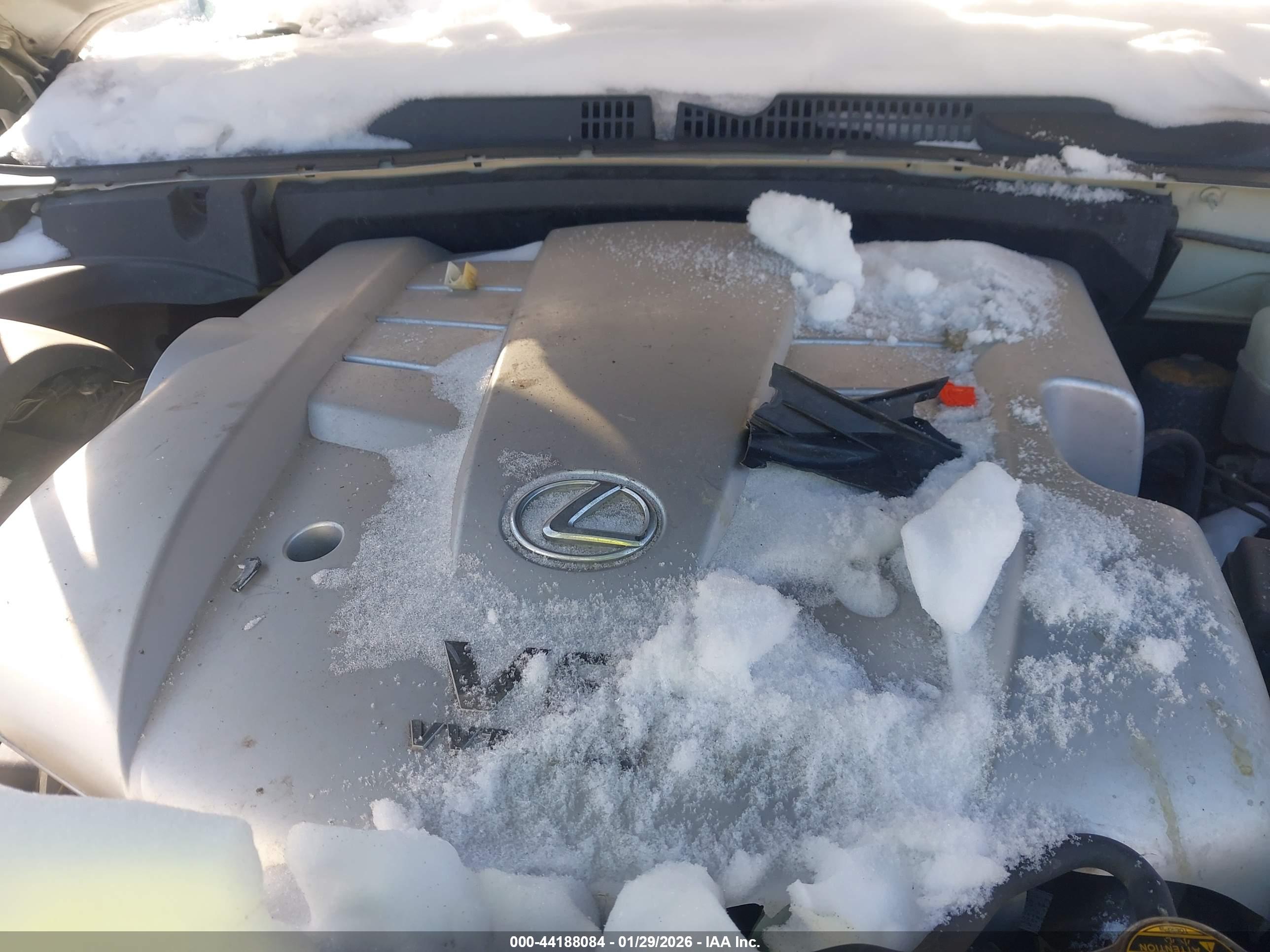 LEXUS GX image 10