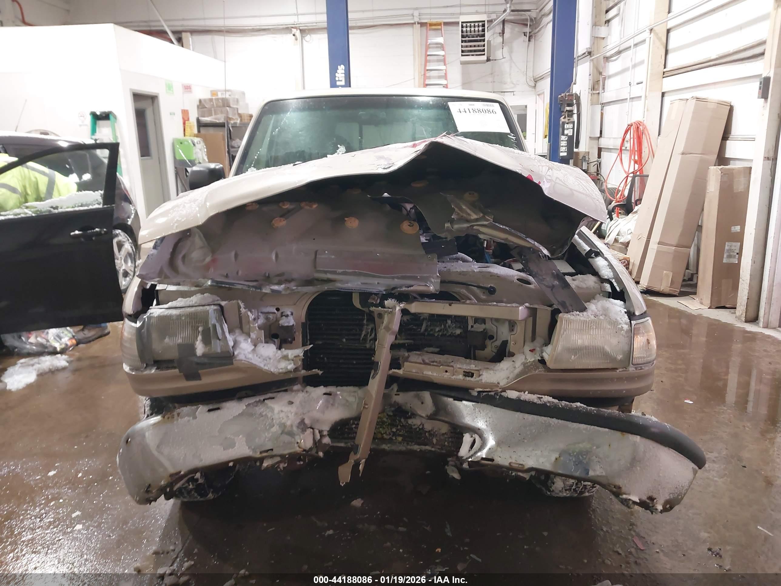 MAZDA B2500 image 6