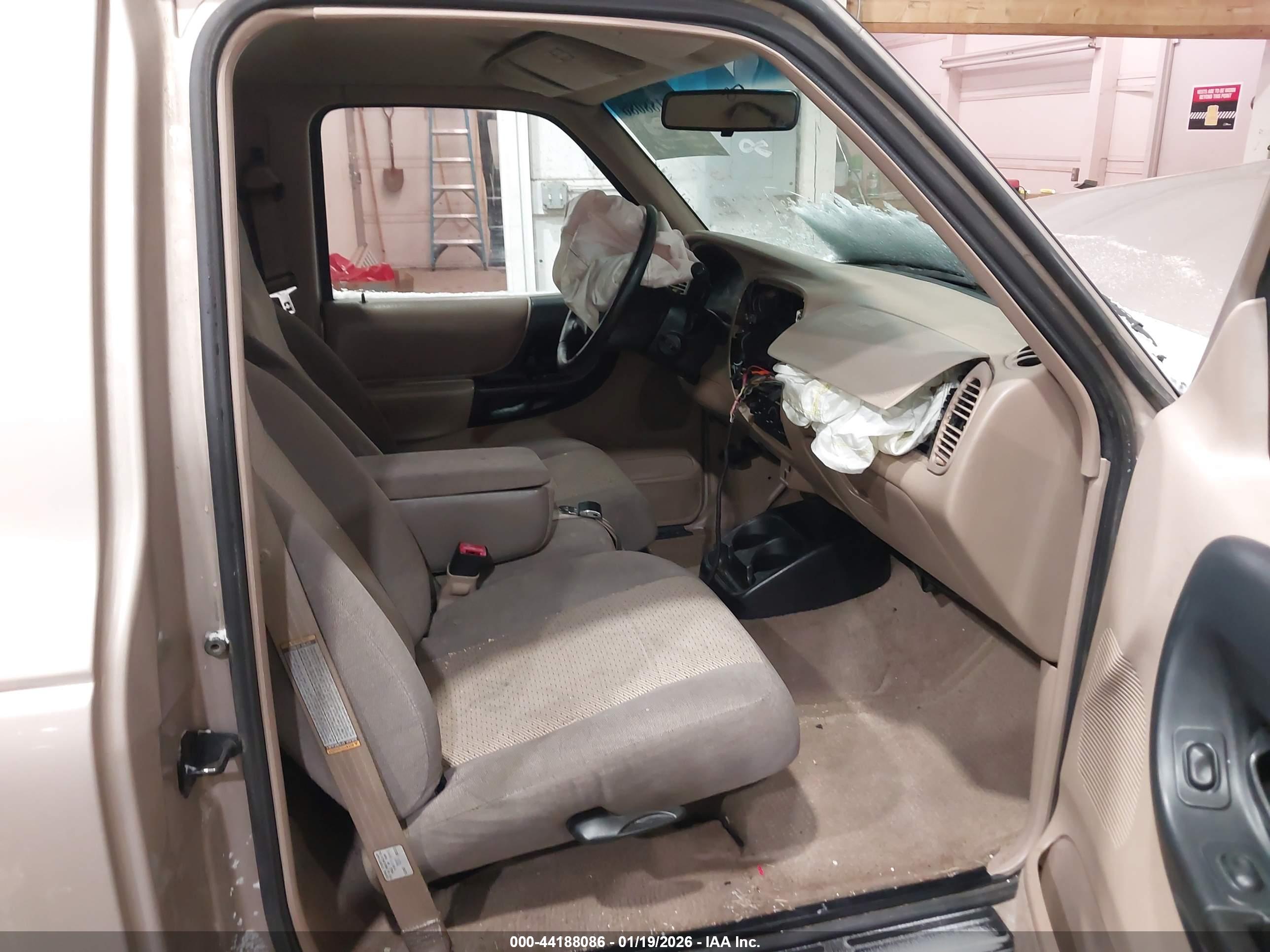 MAZDA B2500 image 8