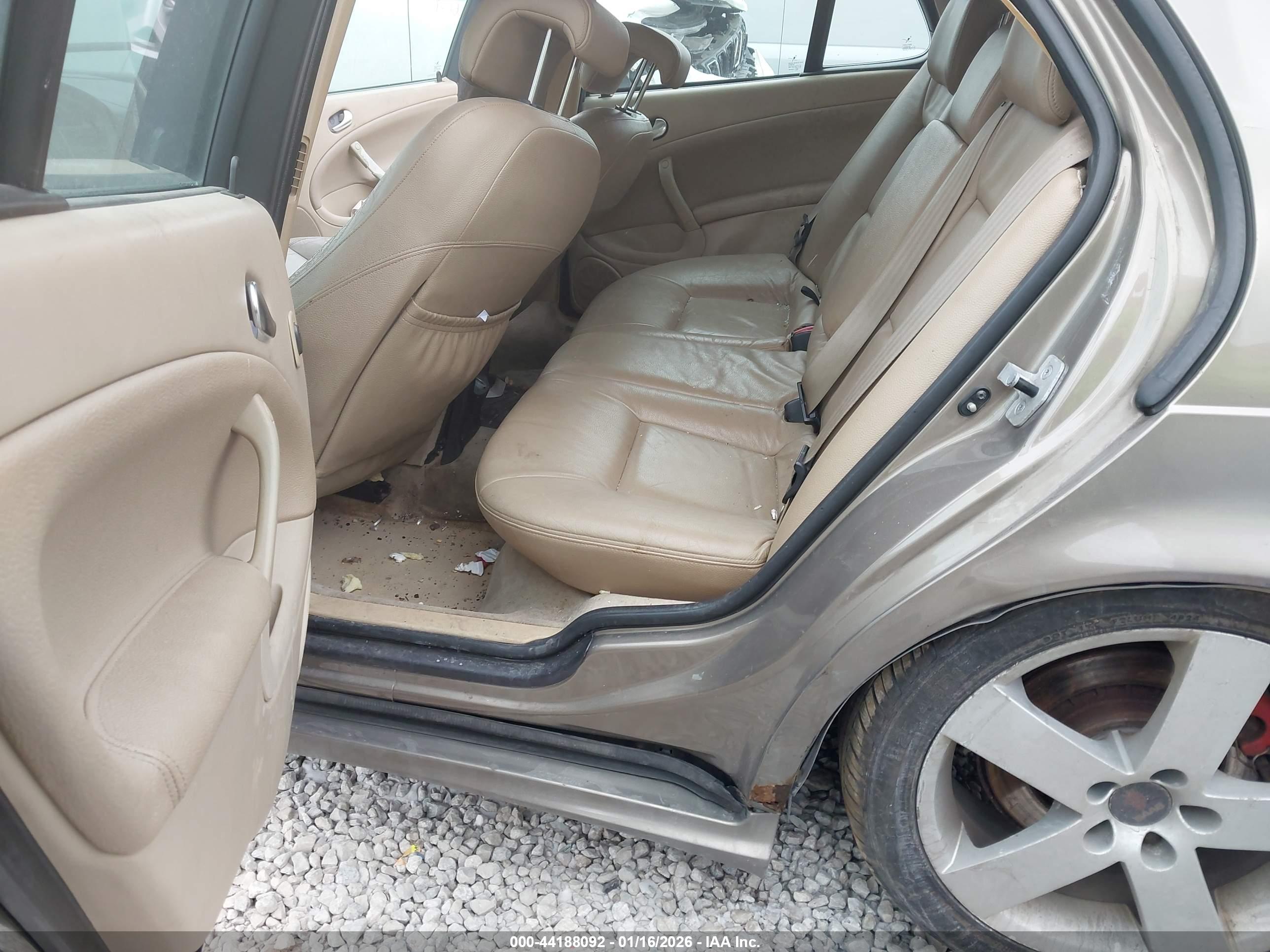 SAAB 9-5 image 8