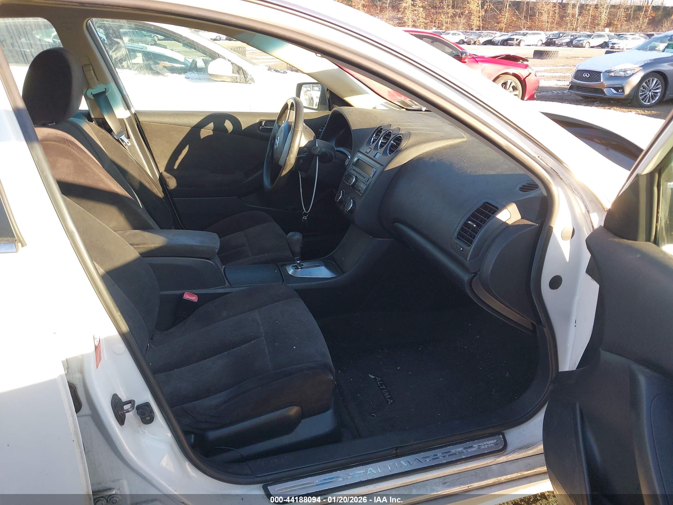 NISSAN ALTIMA image 5