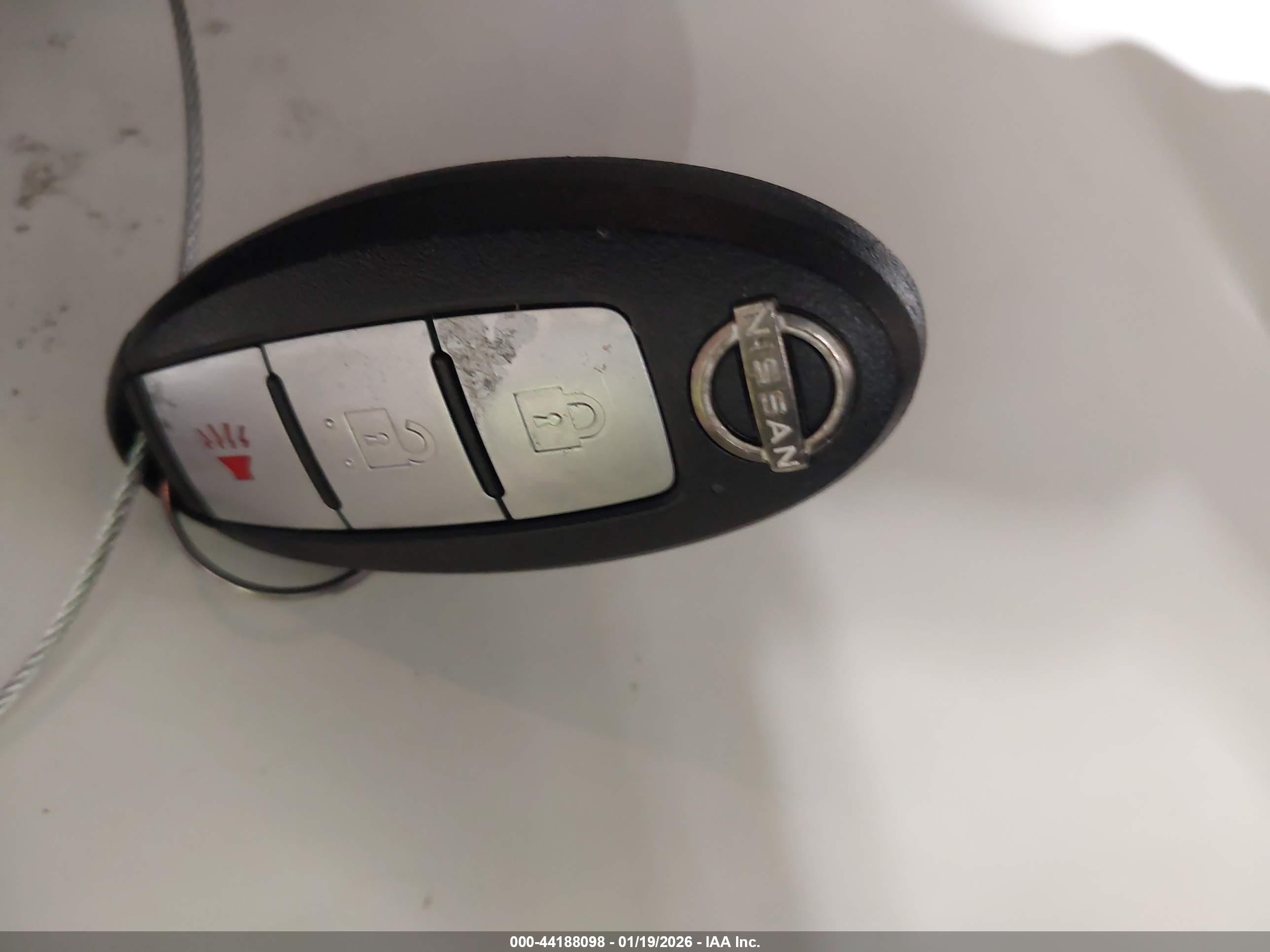 NISSAN KICKS image 11