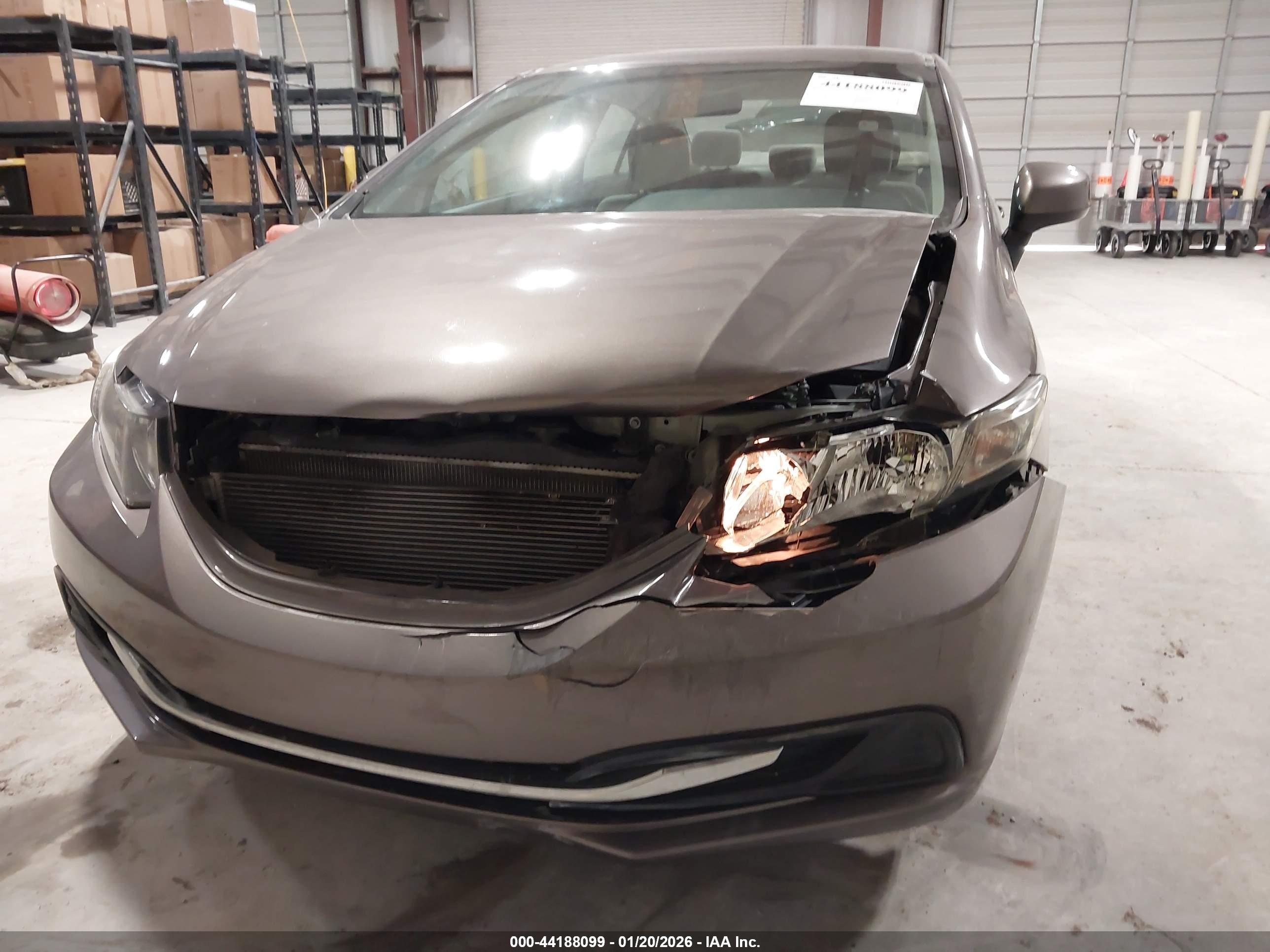 HONDA CIVIC image 6