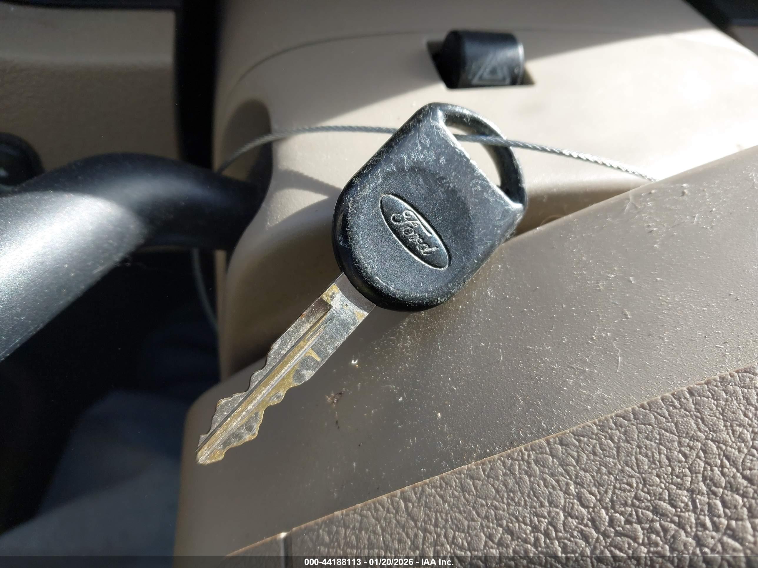 FORD F-150 image 11