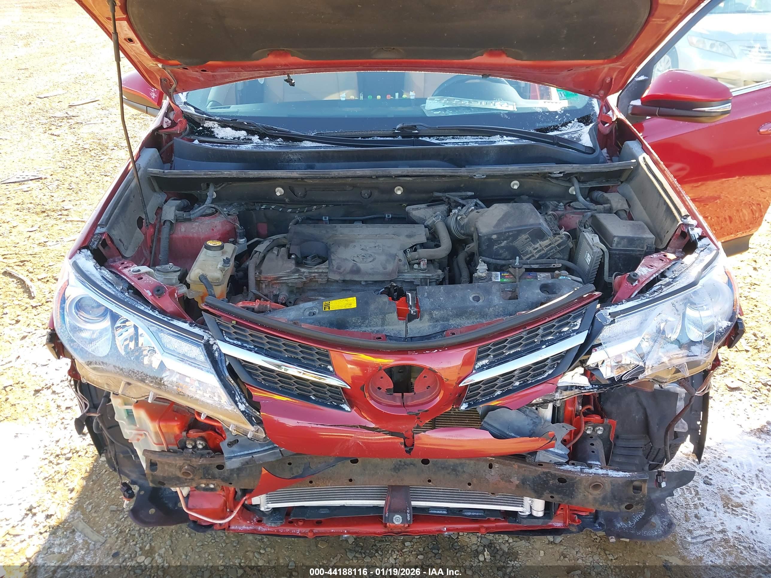 TOYOTA RAV4 image 10