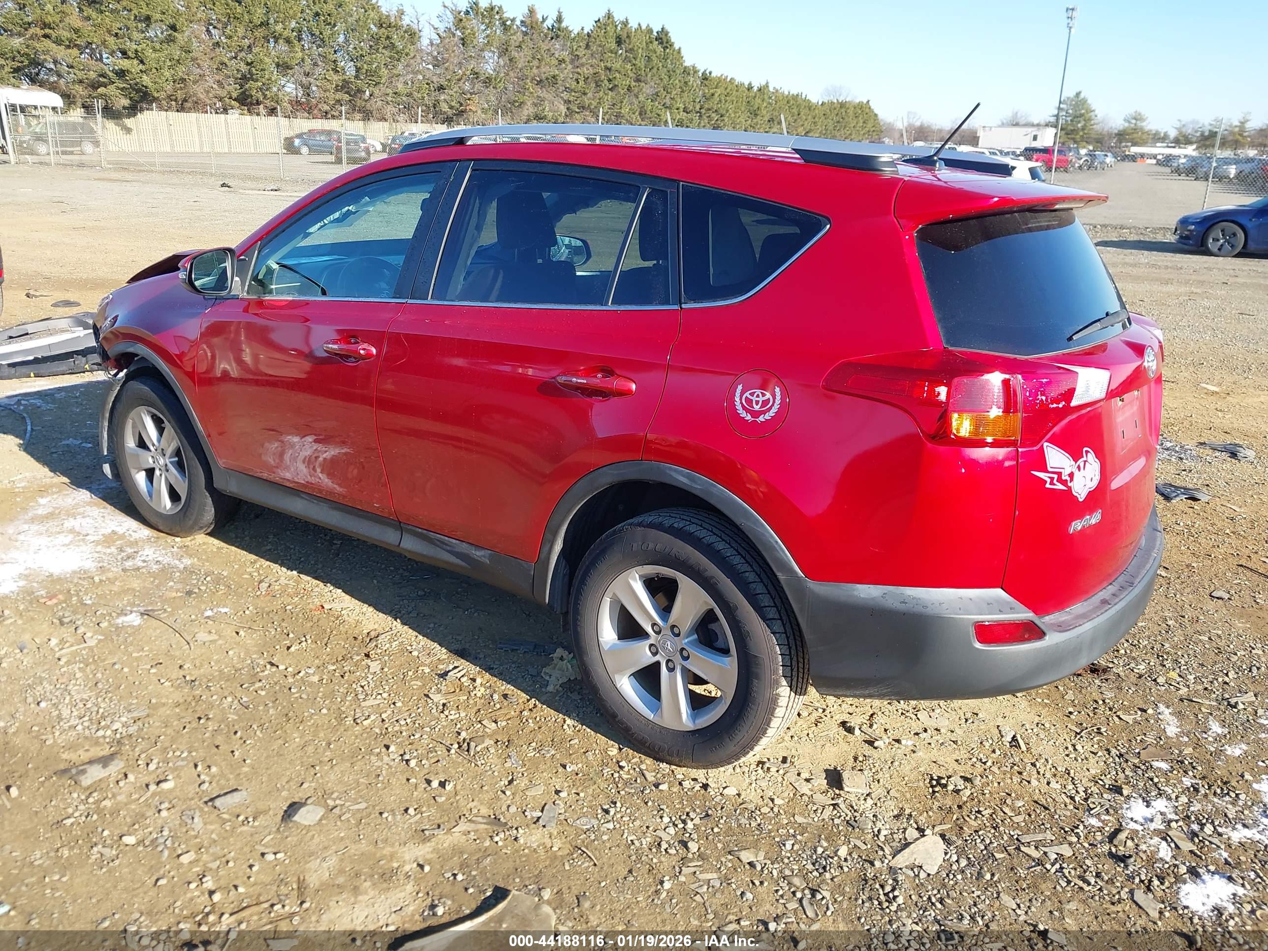 TOYOTA RAV4 image 3