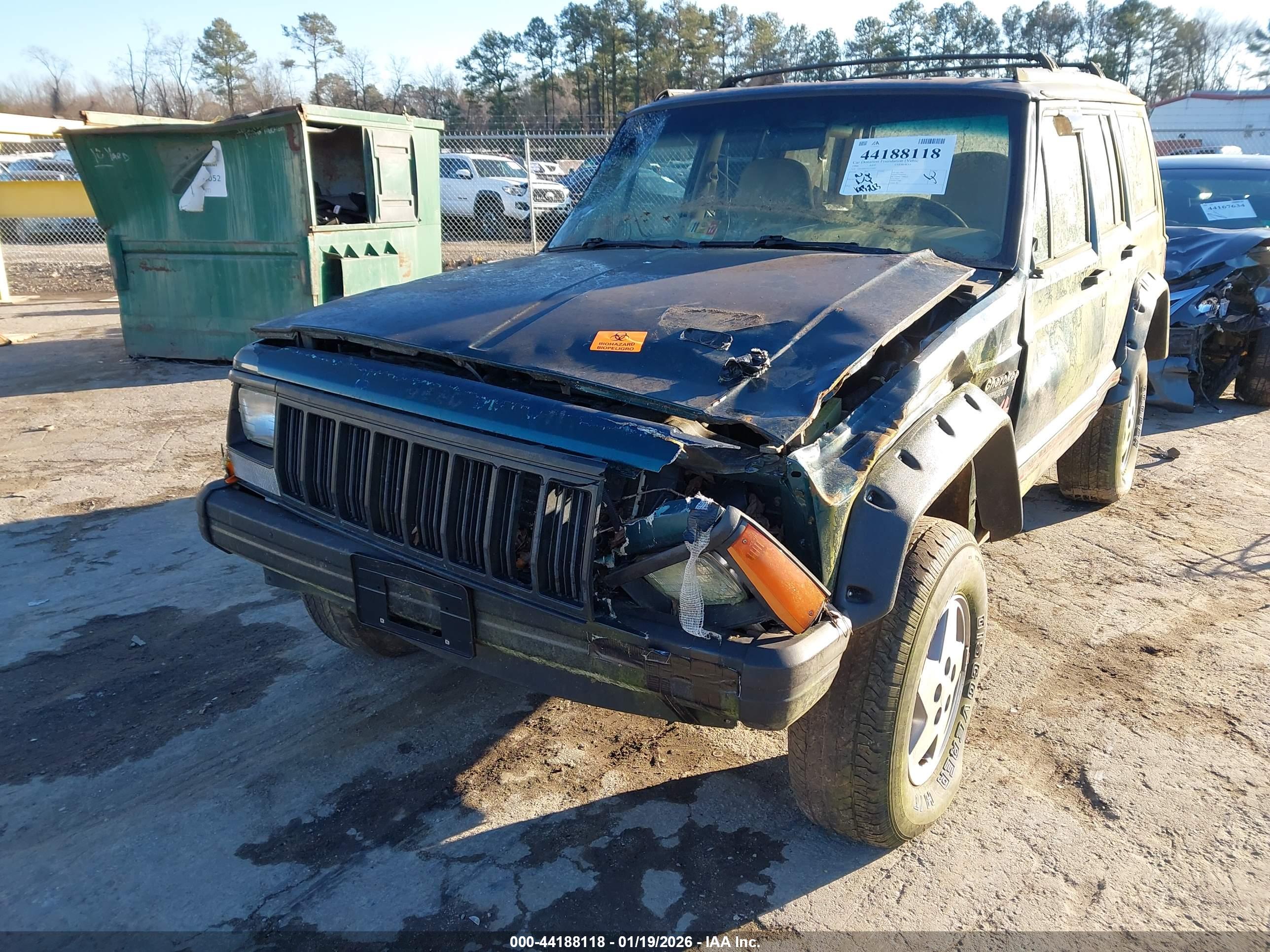JEEP CHEROKEE image 6