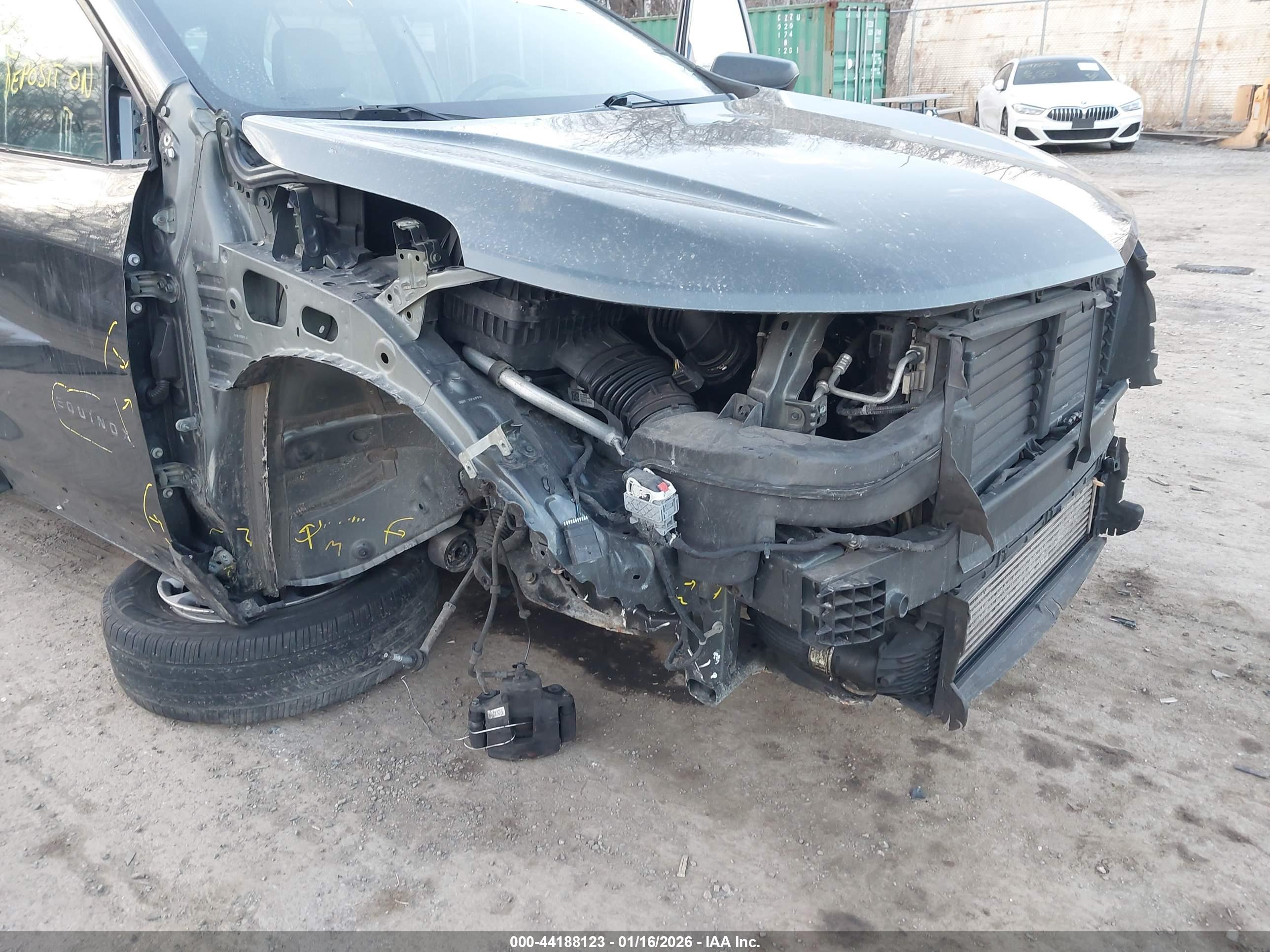 CHEVROLET EQUINOX image 6