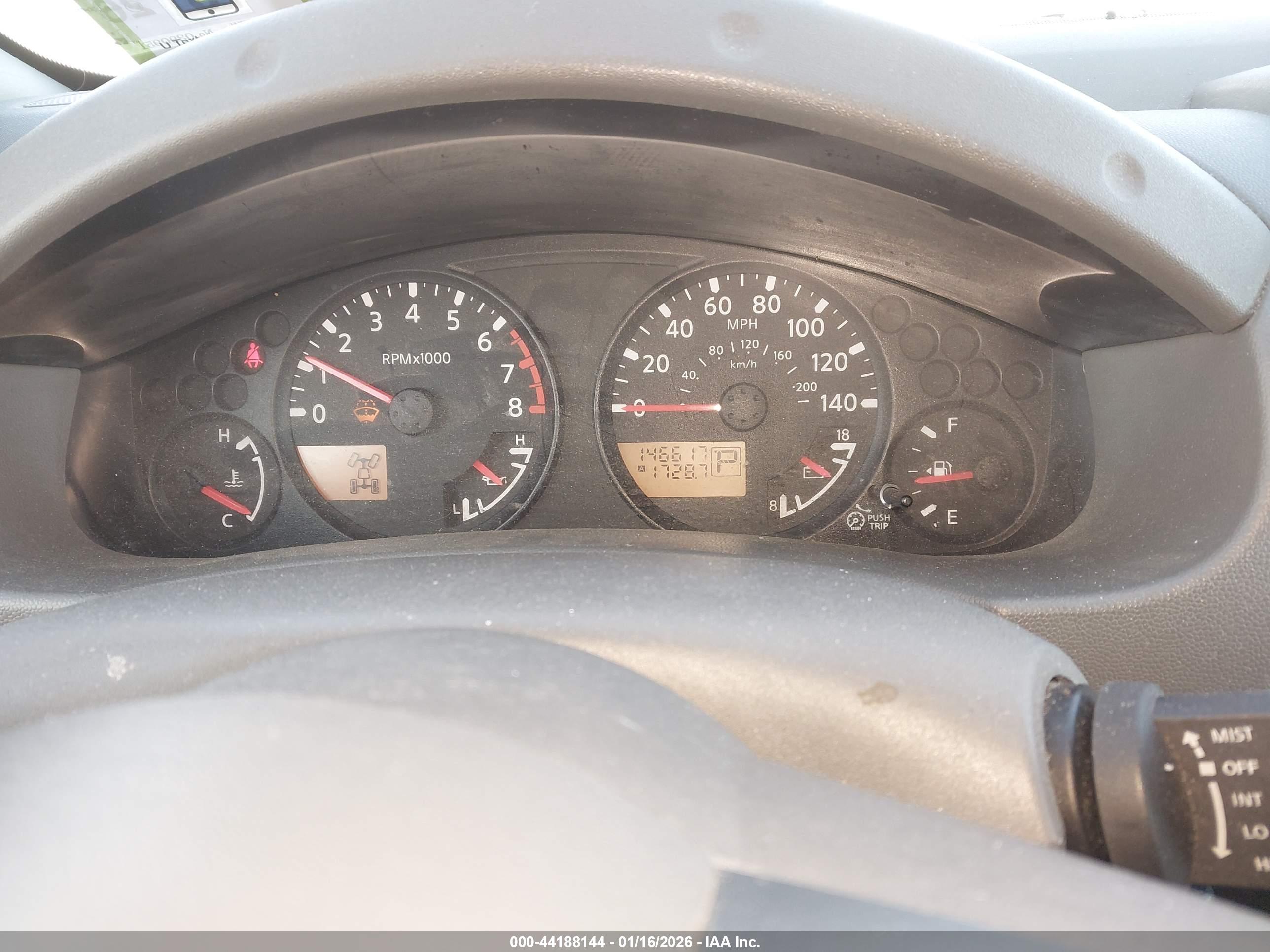NISSAN FRONTIER image 7